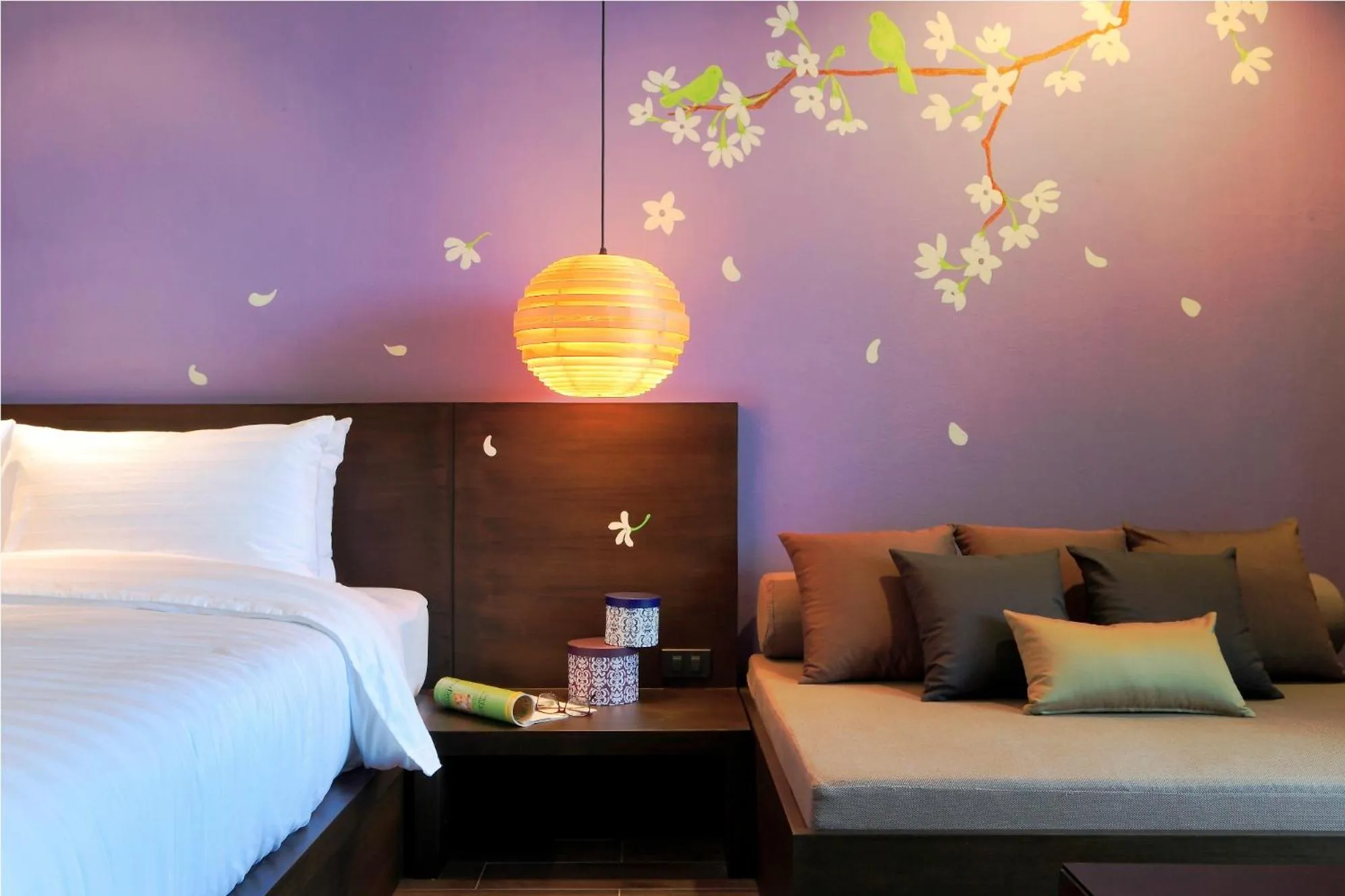 Photo of the whole room in Bangkok Inter Place