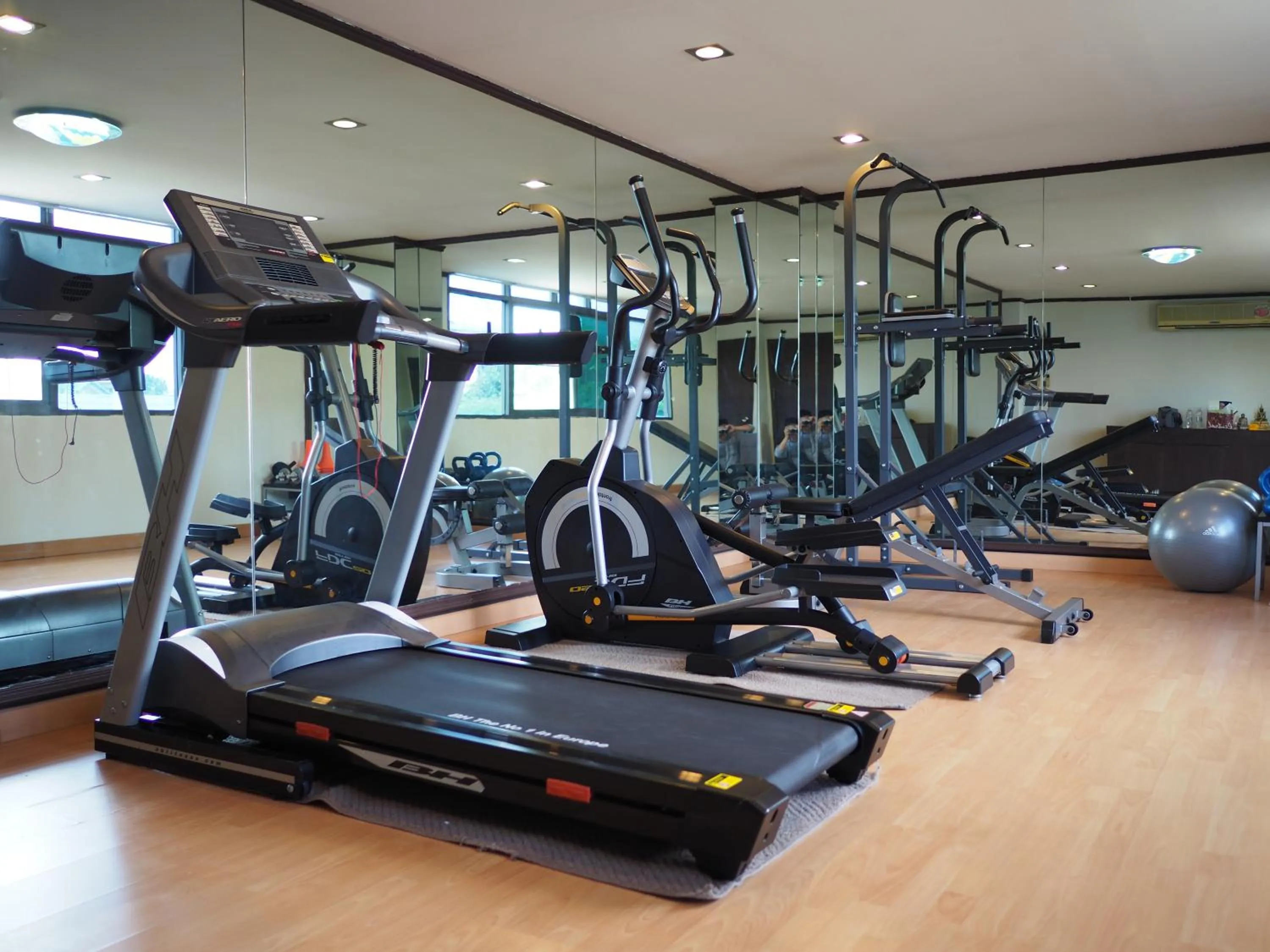 Fitness centre/facilities in Bangkok Inter Place
