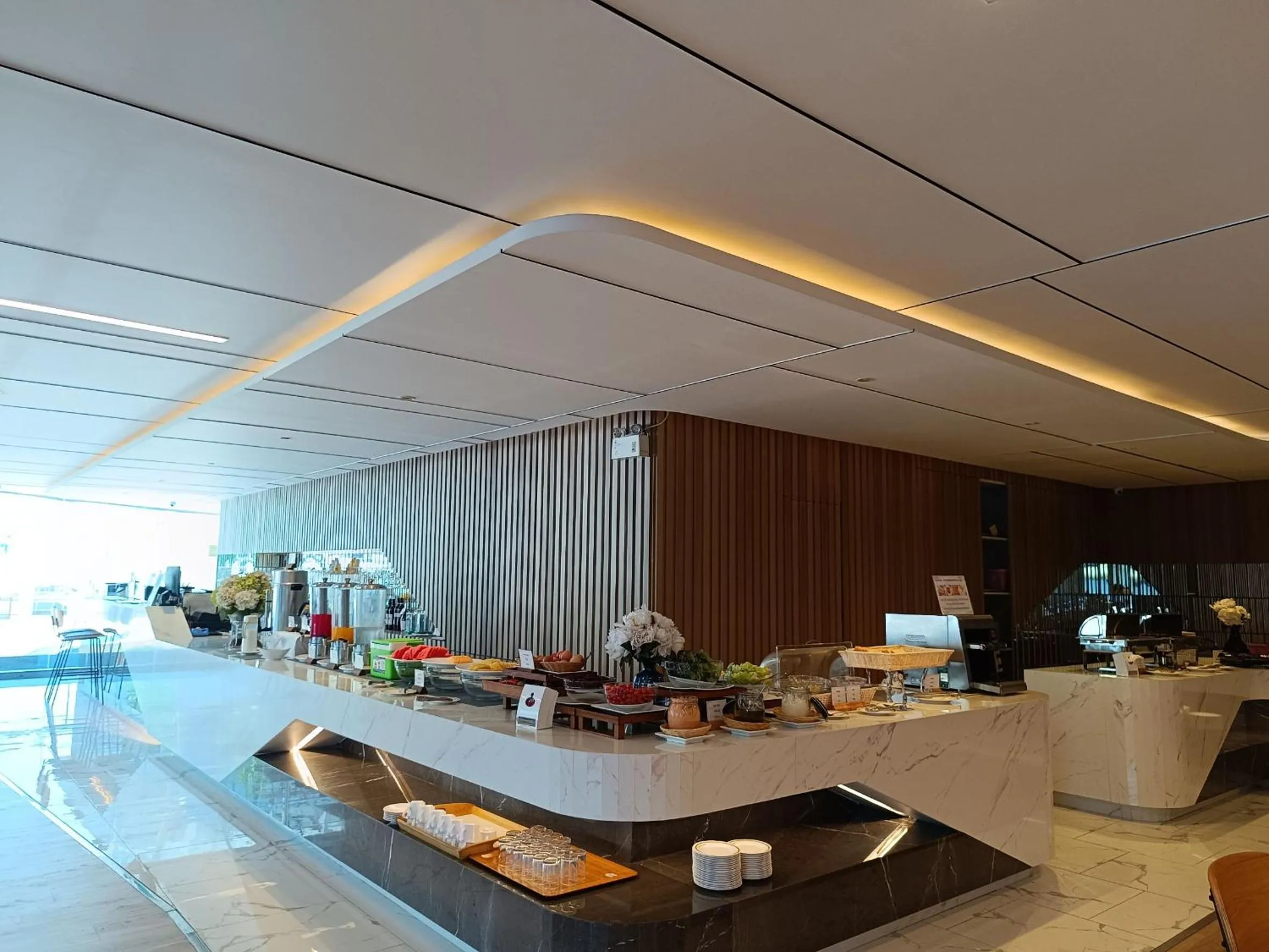 Restaurant/places to eat in Bangkok Inter Place