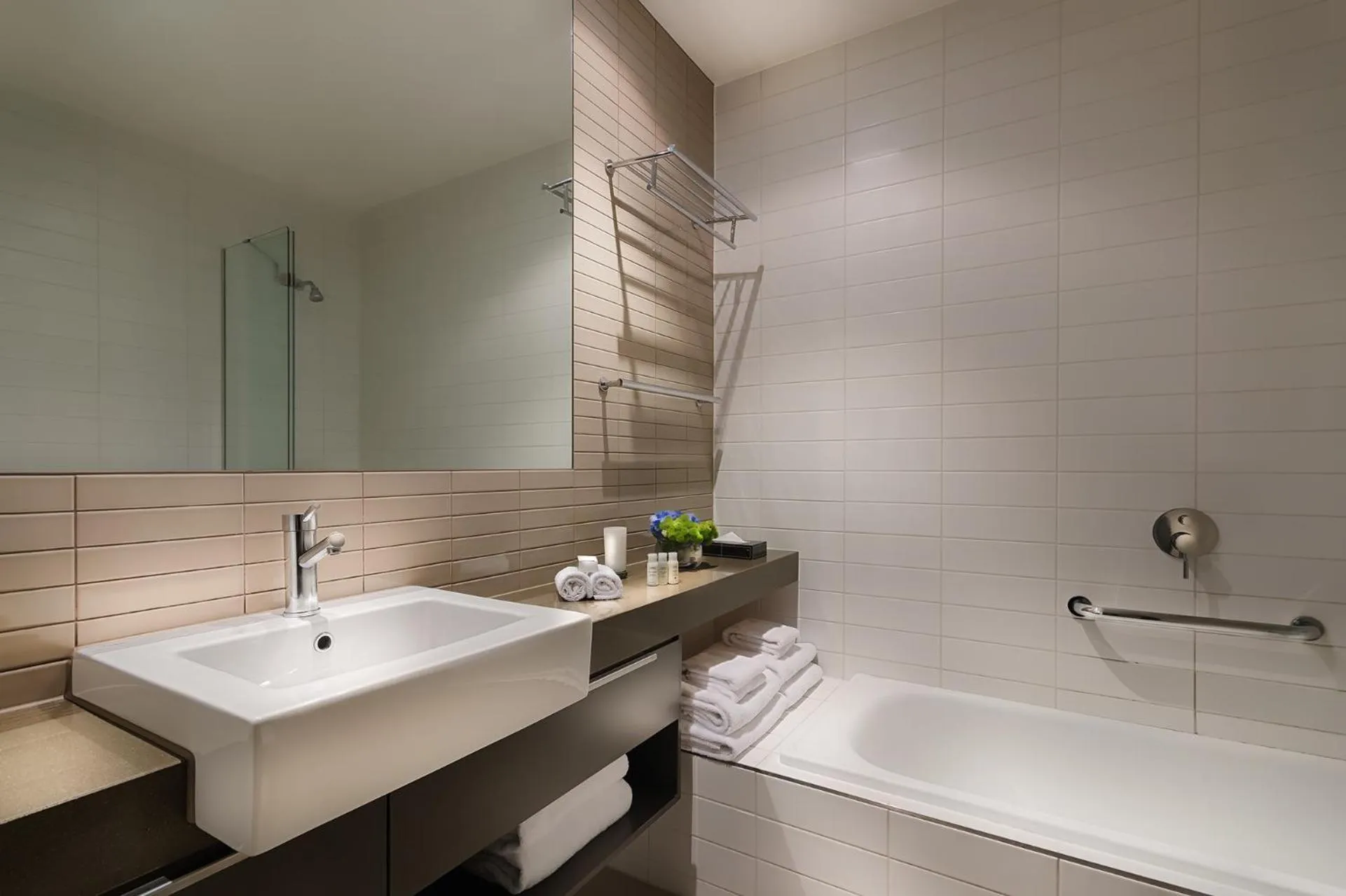 Bathroom in Caroline Serviced Apartments Brighton
