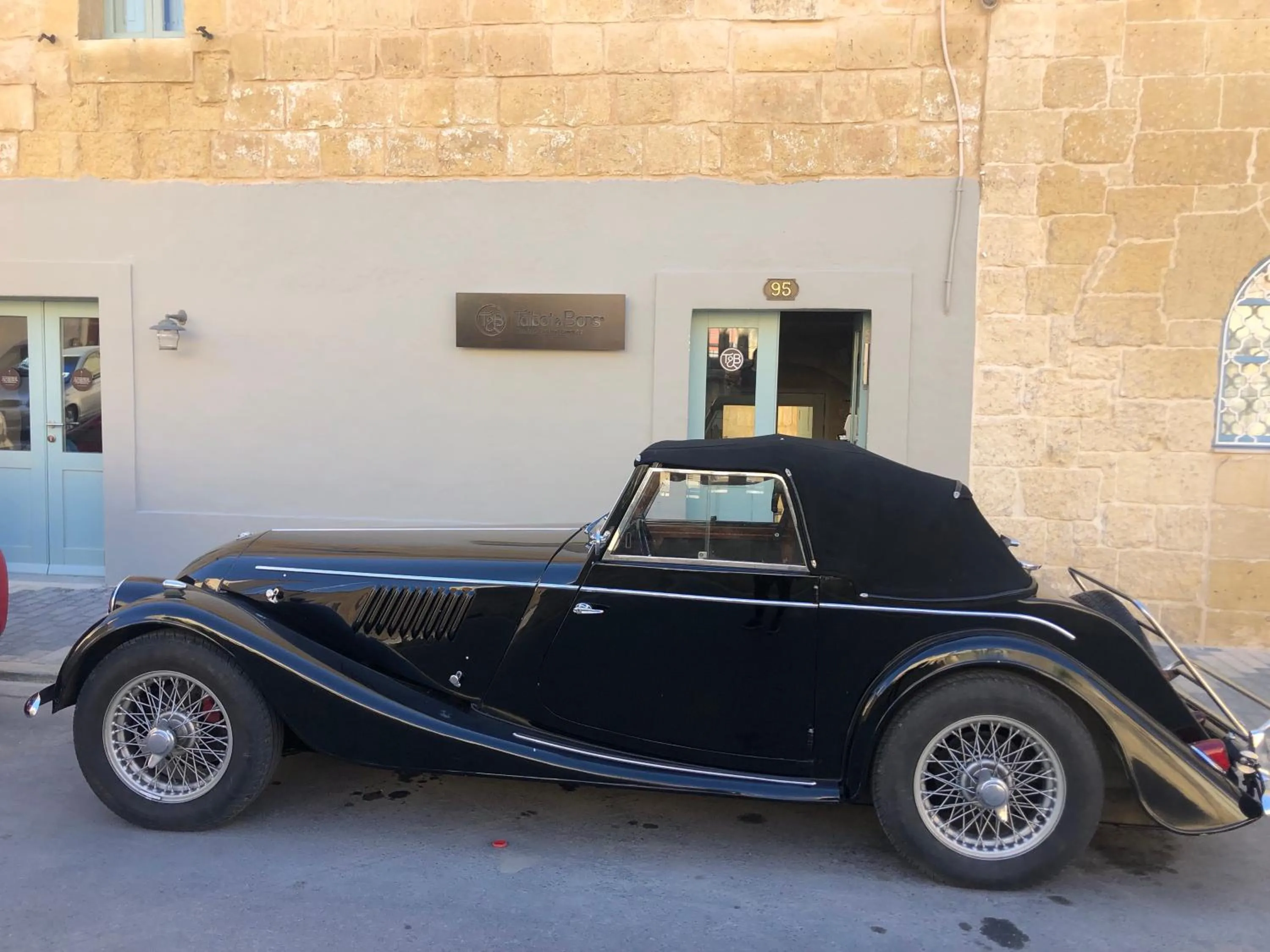 Facade/entrance in Talbot & Bons Bed & Breakfast