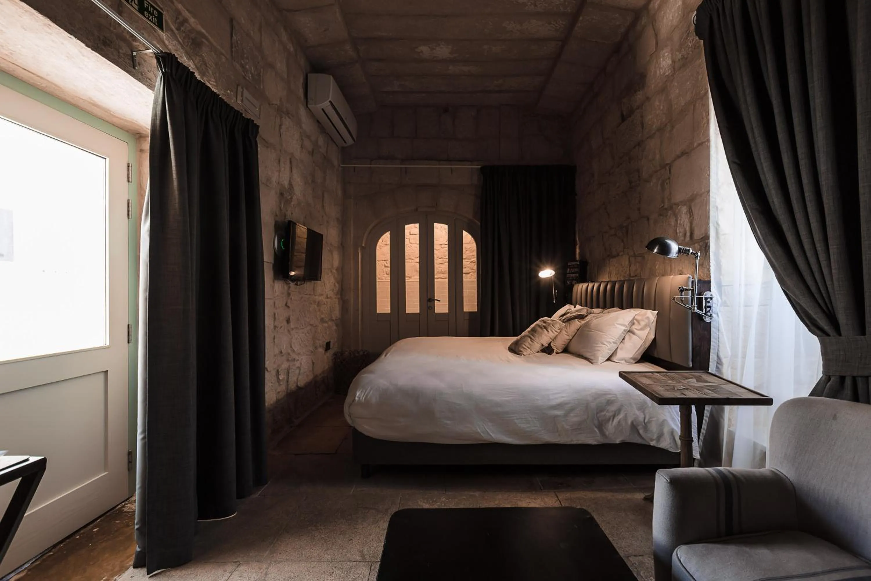 Bed in Talbot & Bons Bed & Breakfast