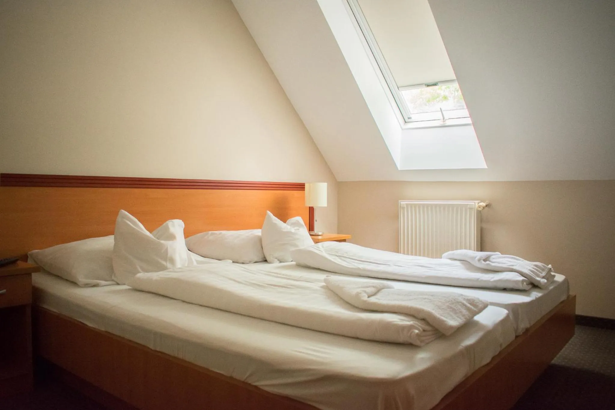 Bedroom, Bed in P4W Hotel Residence Szombathely