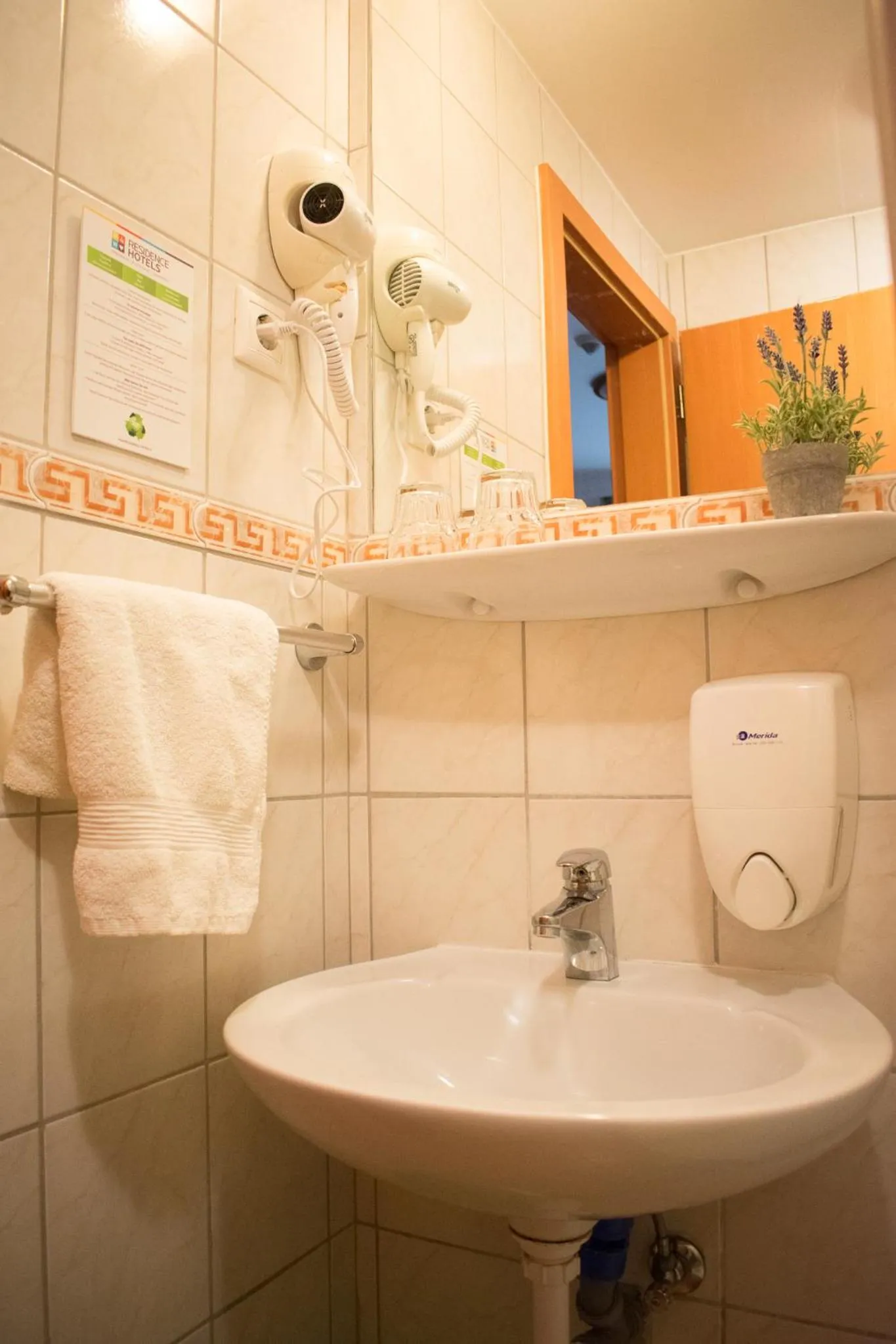 Bathroom in P4W Hotel Residence Szombathely