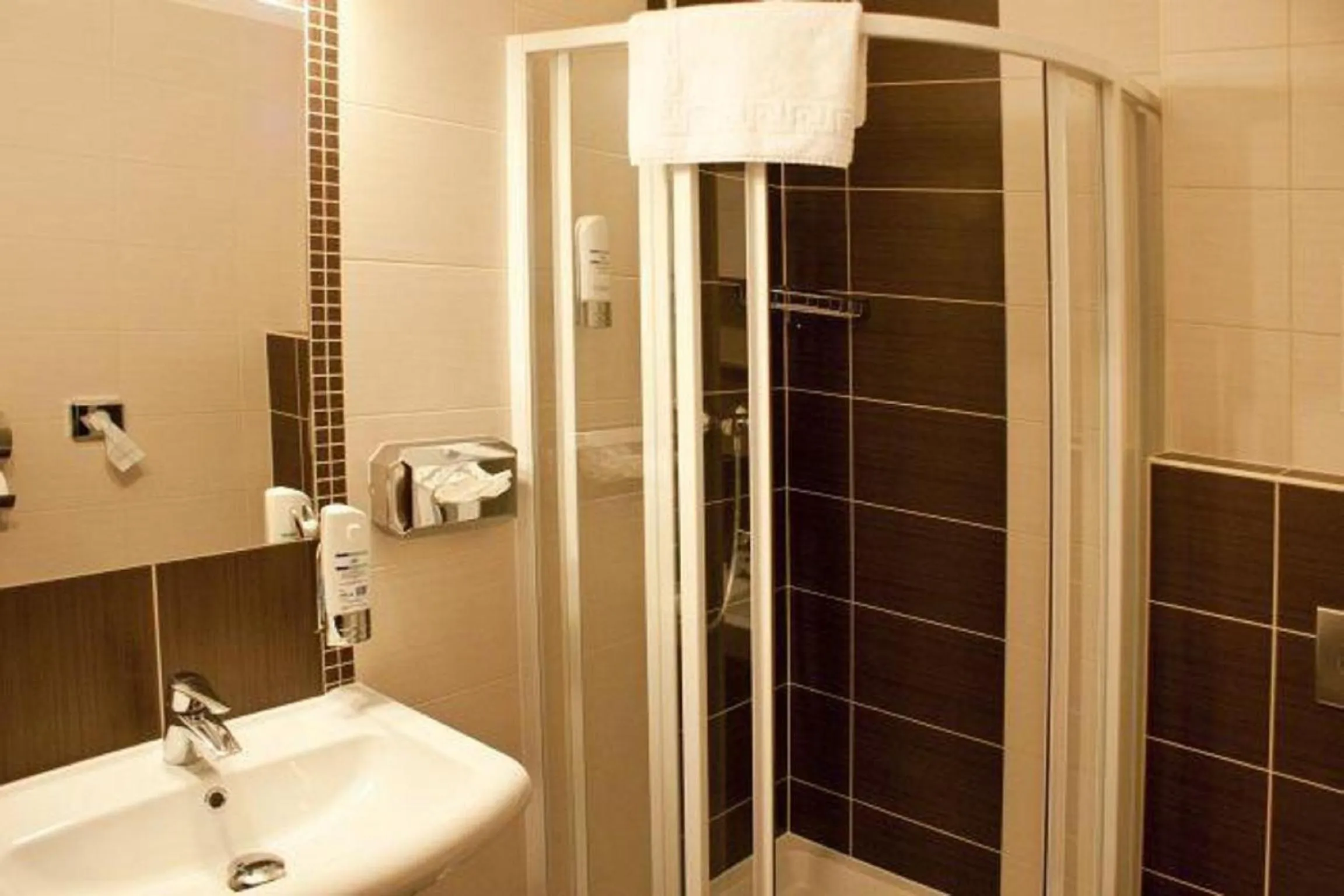 Bathroom in Hotel River