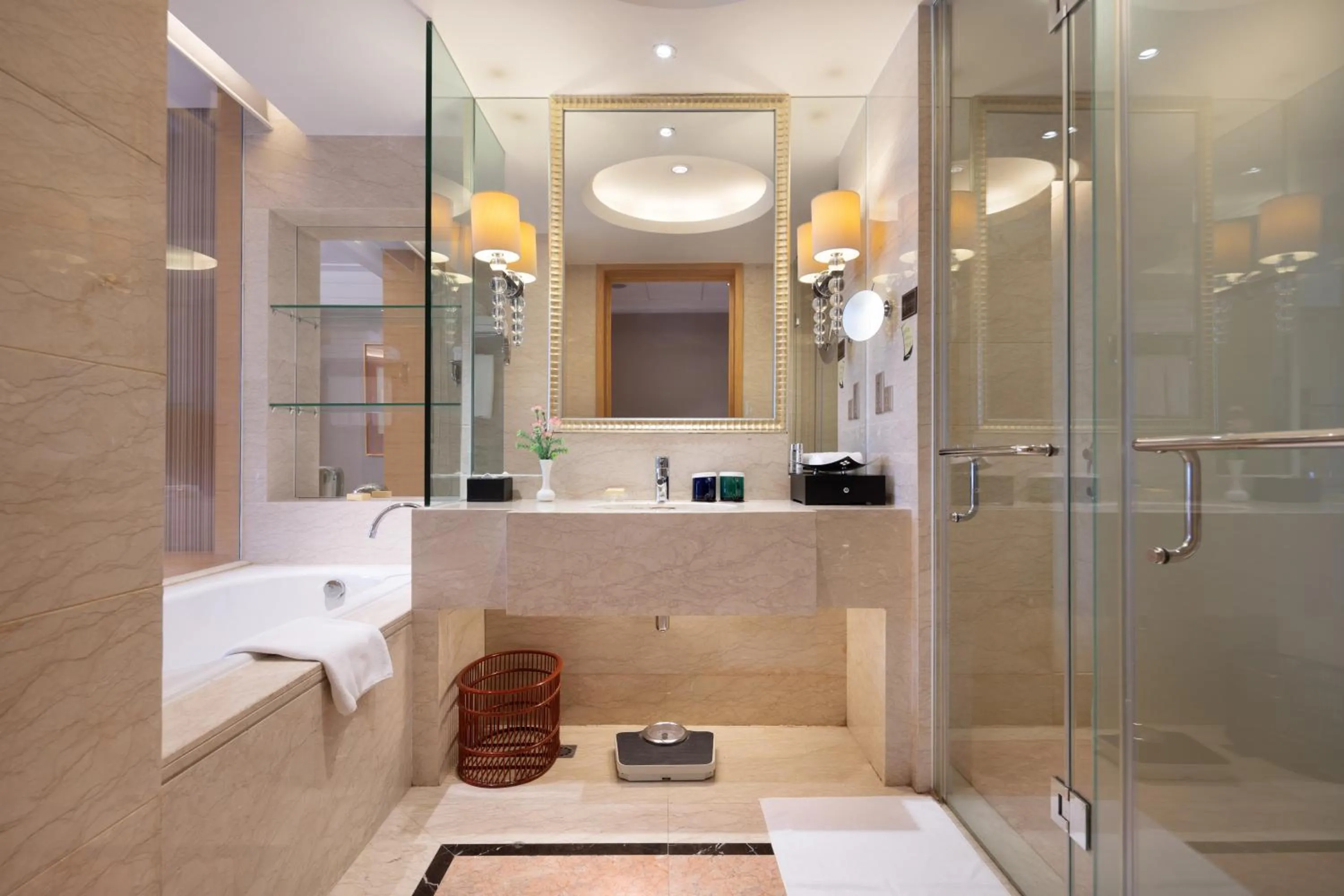 Bathroom in Shenzhen Baolilai International Hotel (Baoan, Fuyong)