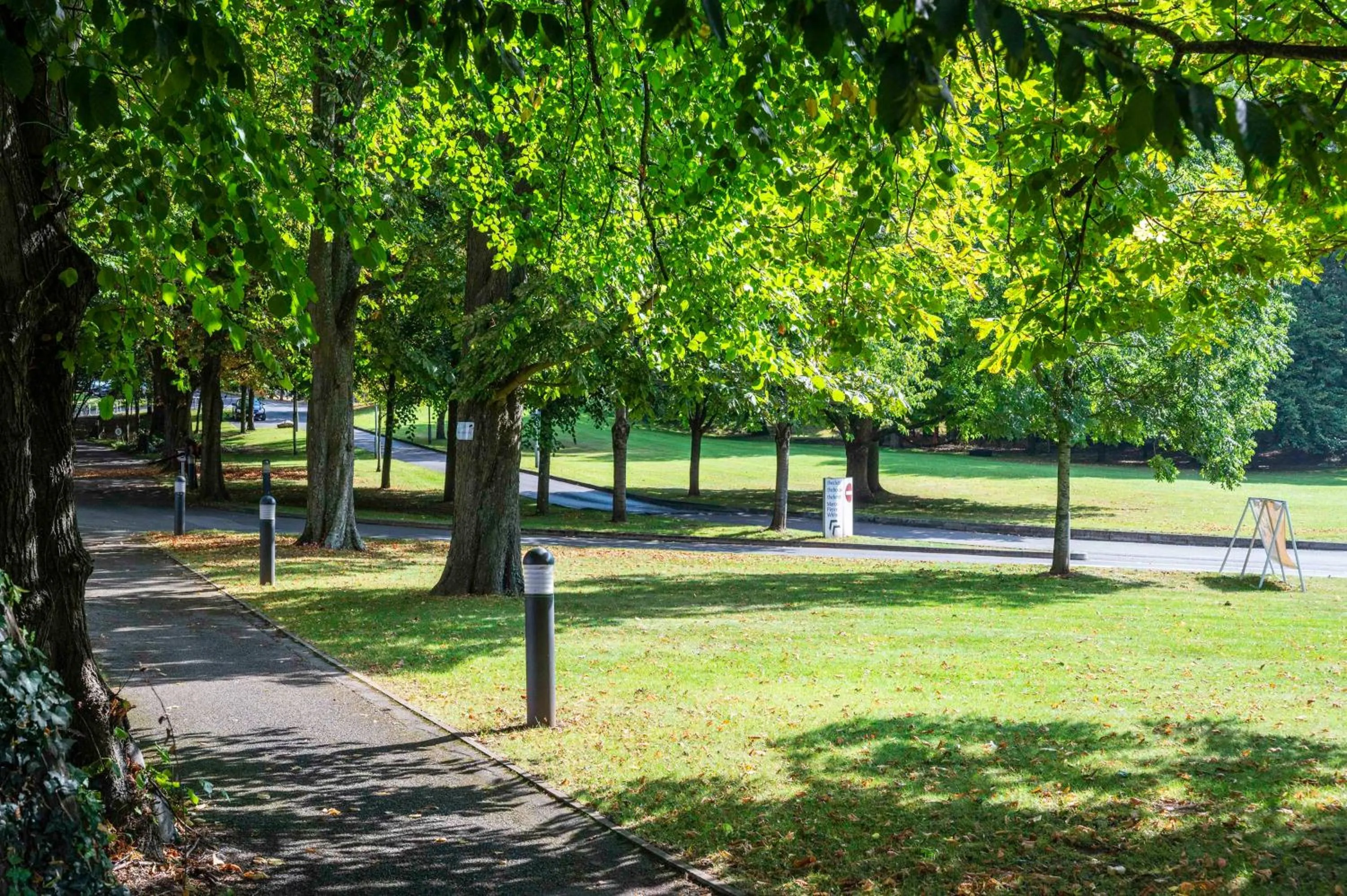 Property building in DoubleTree by Hilton Bristol South - Cadbury House