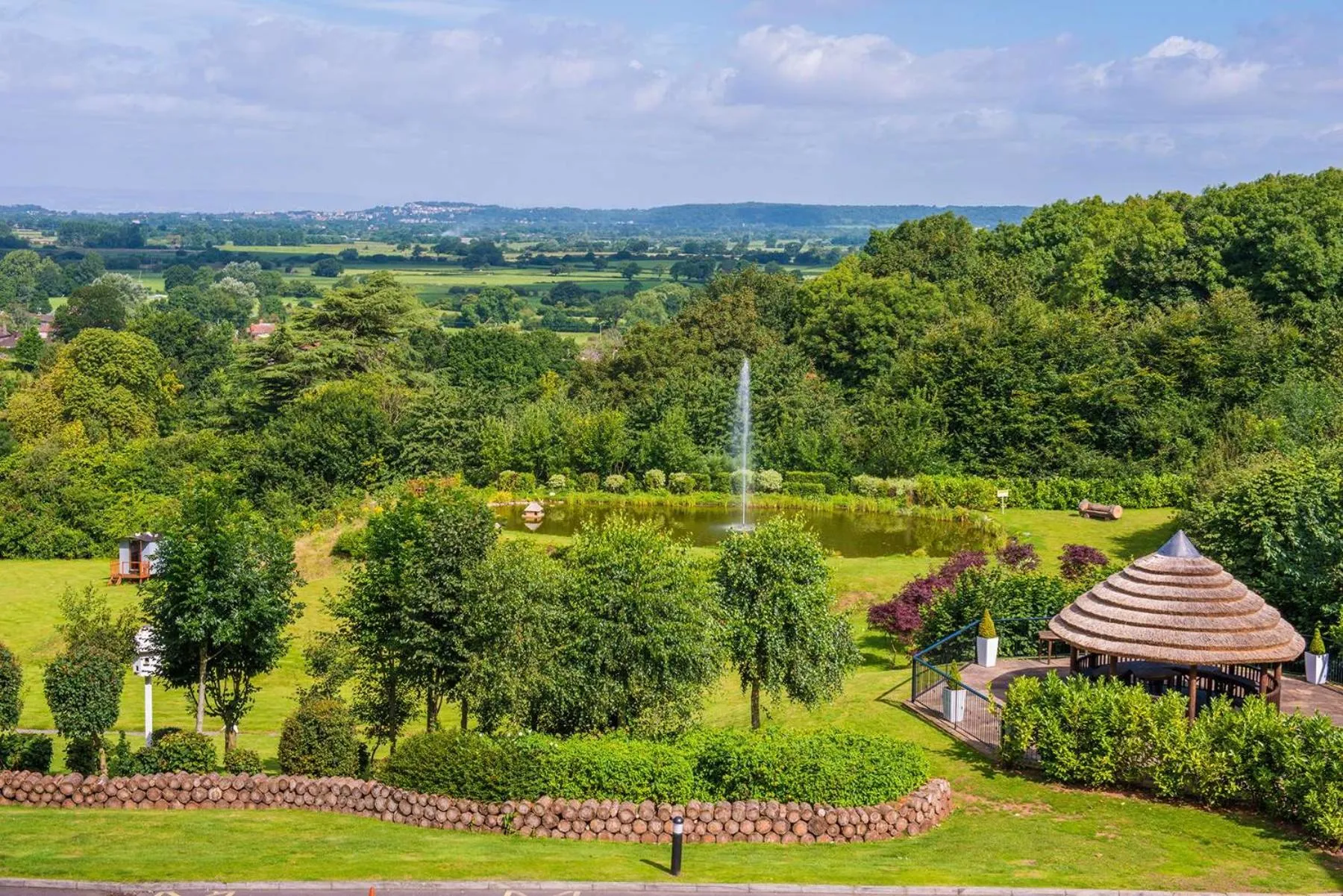 Property building in DoubleTree by Hilton Bristol South - Cadbury House