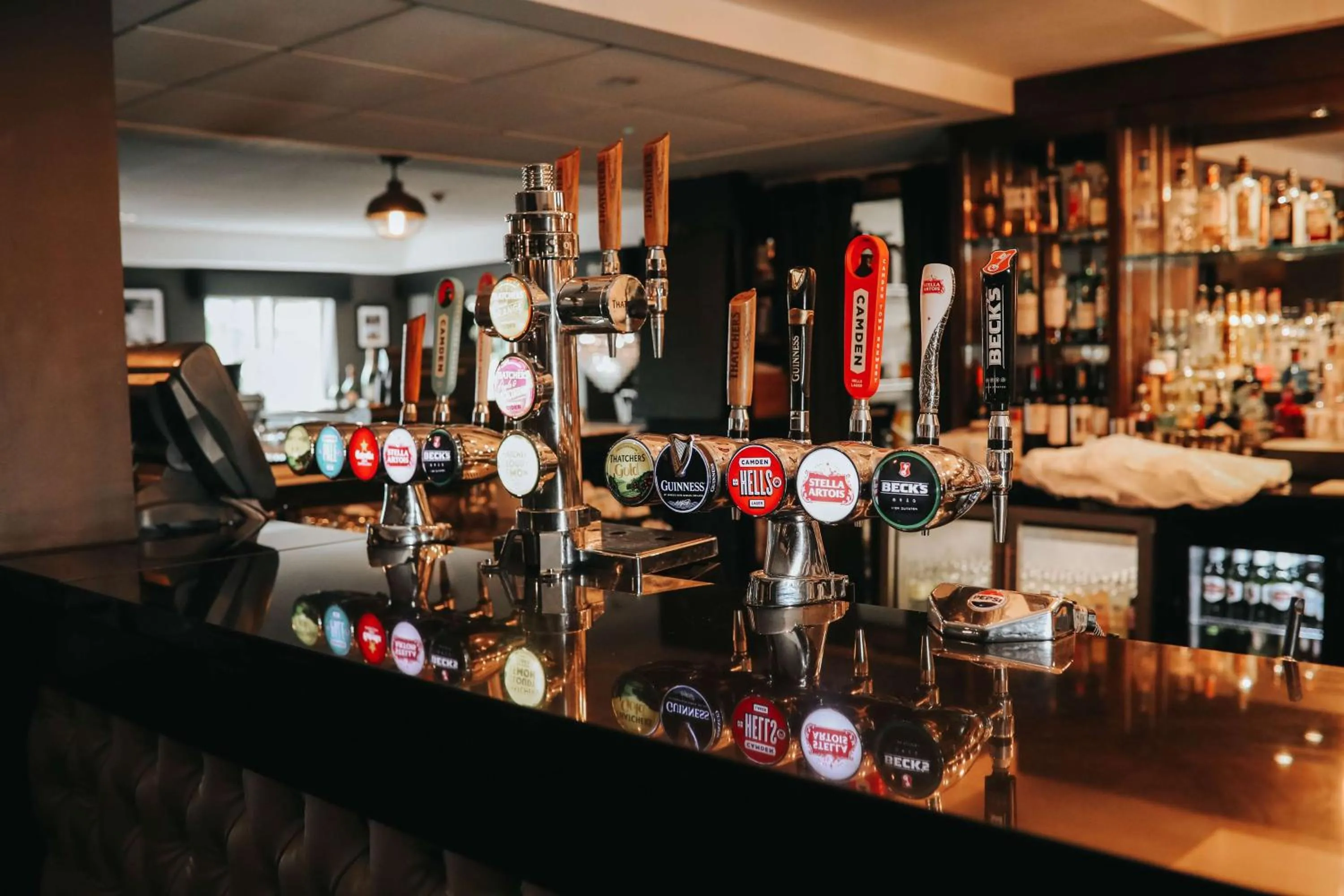 Lounge or bar in DoubleTree by Hilton Bristol South - Cadbury House