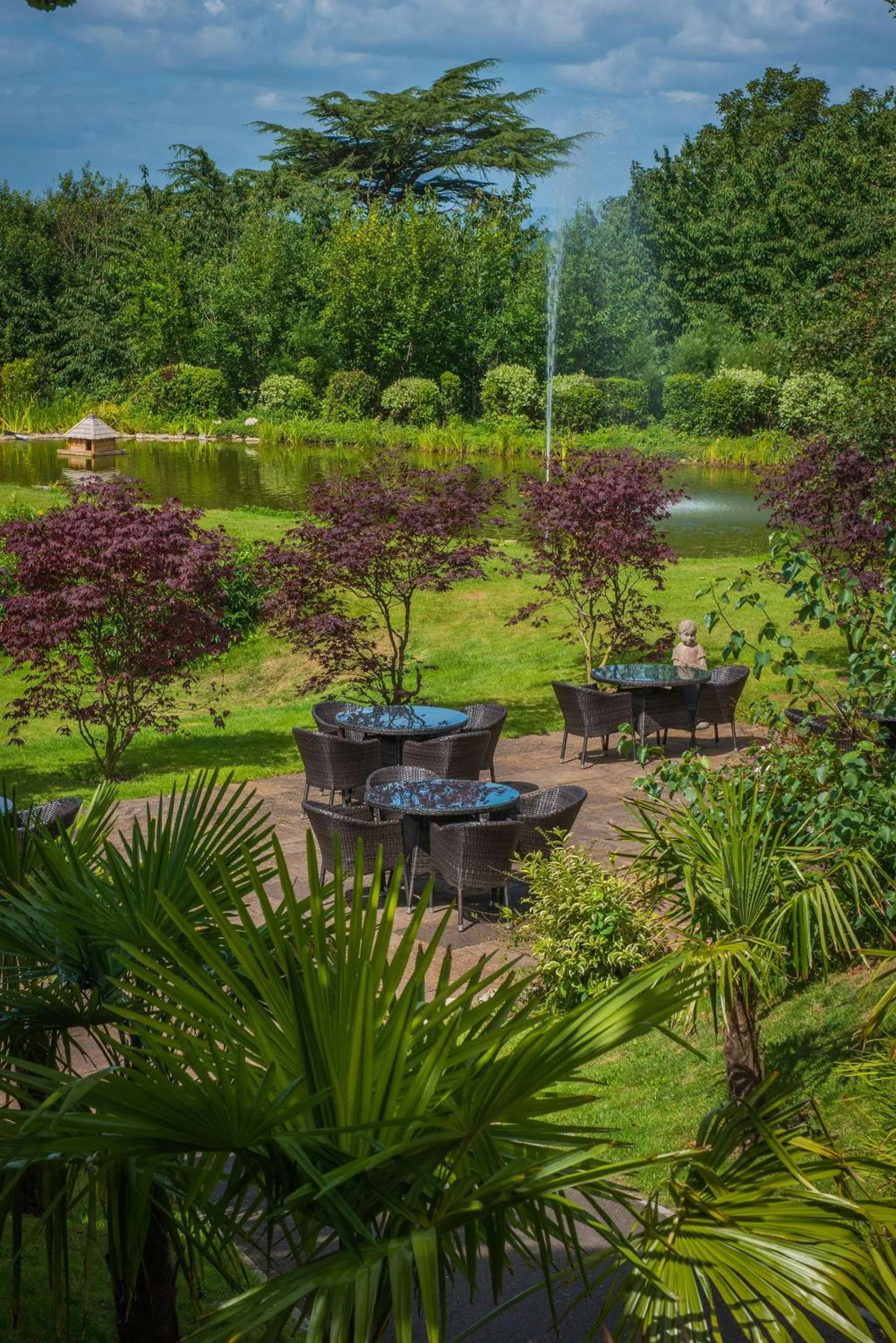 Property building in DoubleTree by Hilton Bristol South - Cadbury House