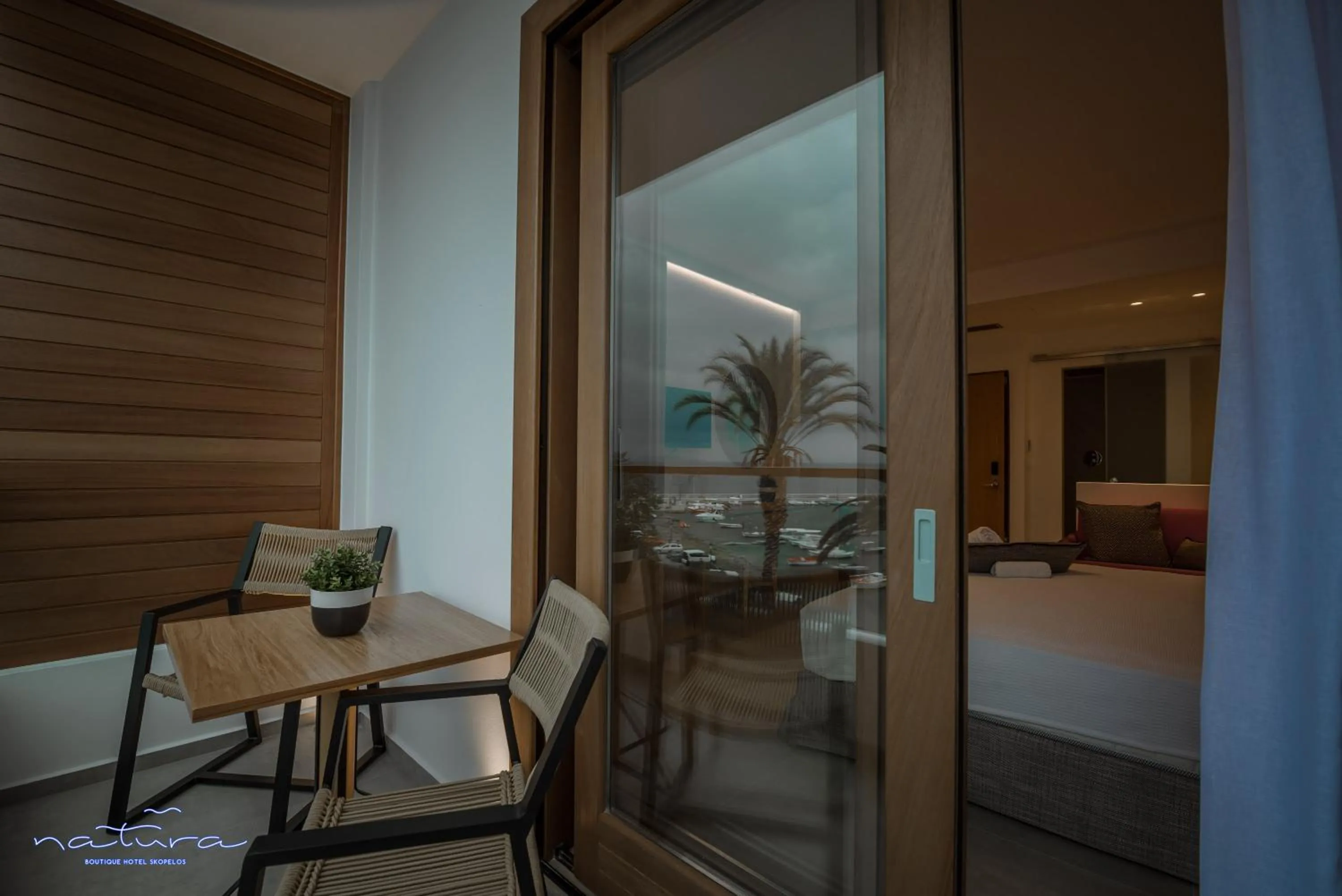 Shower, Bed in Natura Luxury Boutique Hotel Skopelos