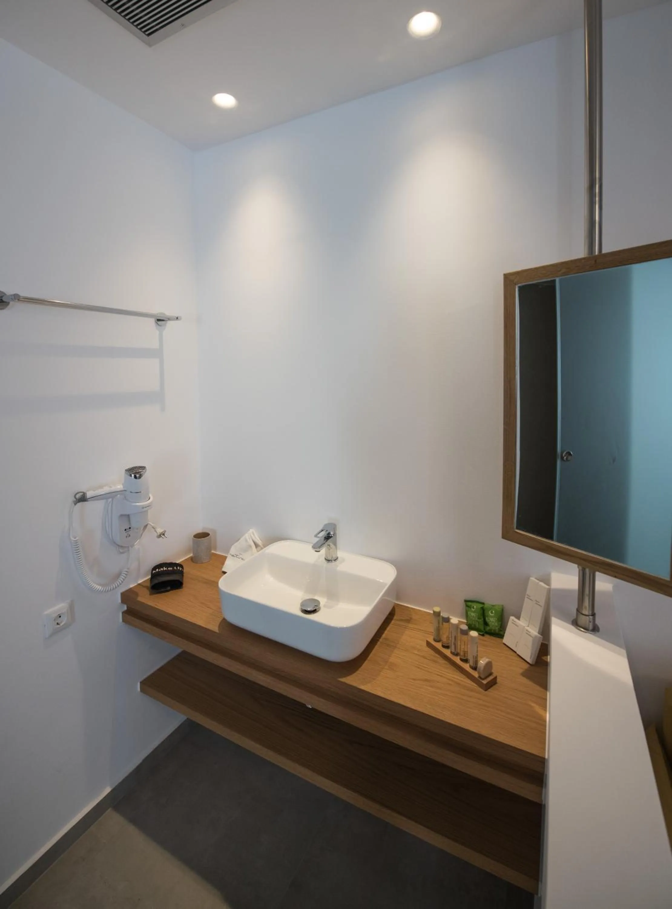 Bathroom in Natura Luxury Boutique Hotel Skopelos