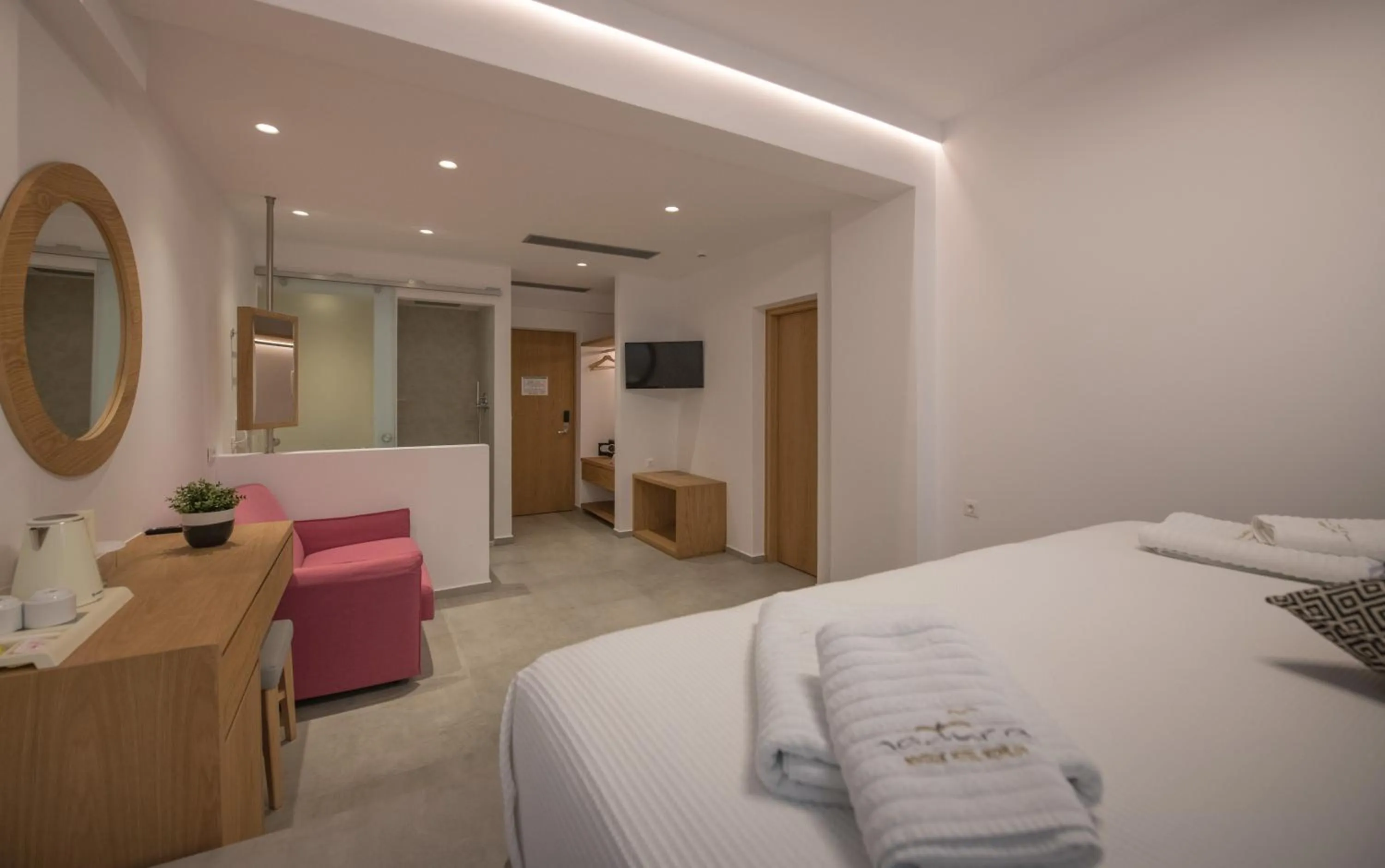 Photo of the whole room, Bed in Natura Luxury Boutique Hotel Skopelos