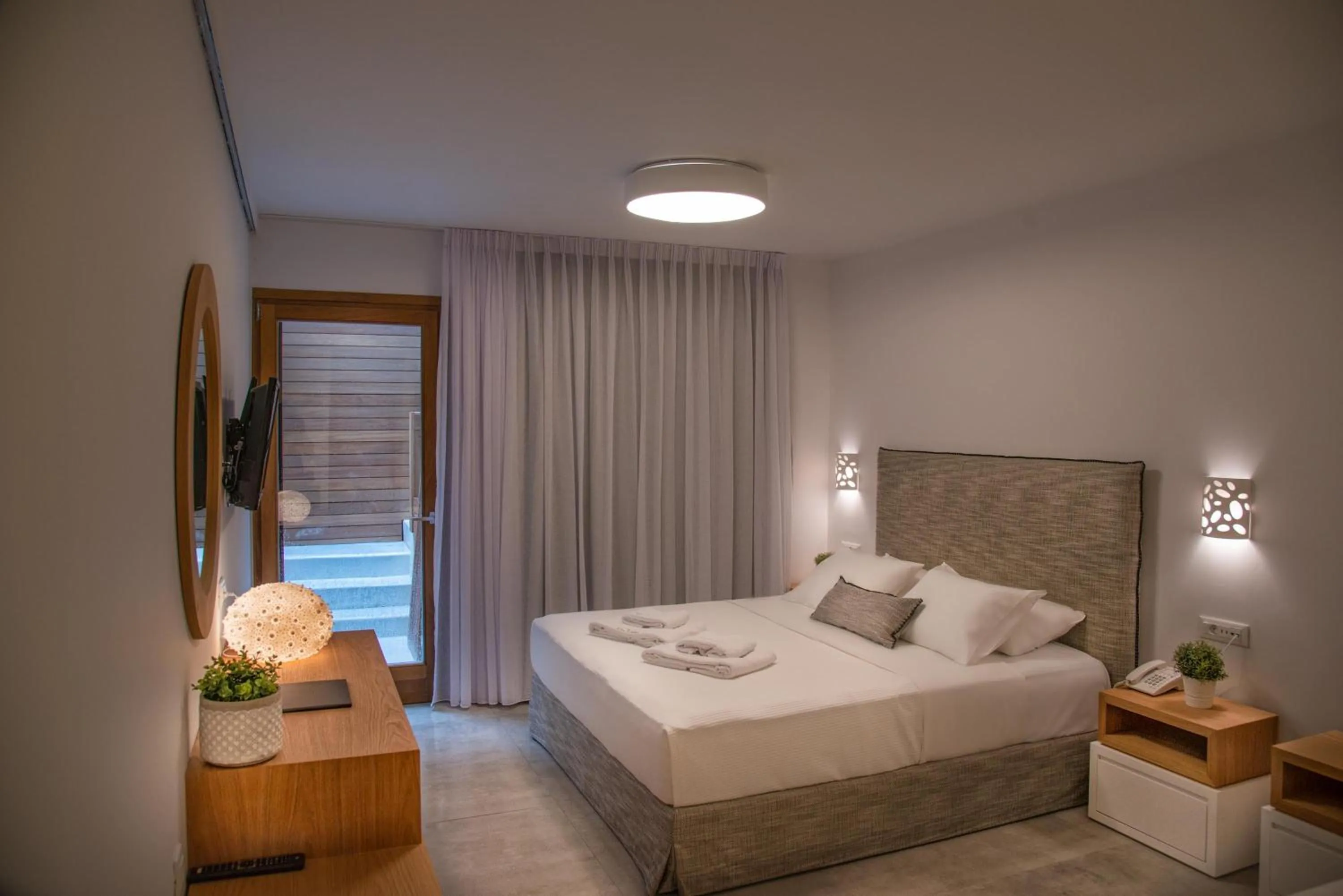 Bed in Natura Luxury Boutique Hotel Skopelos