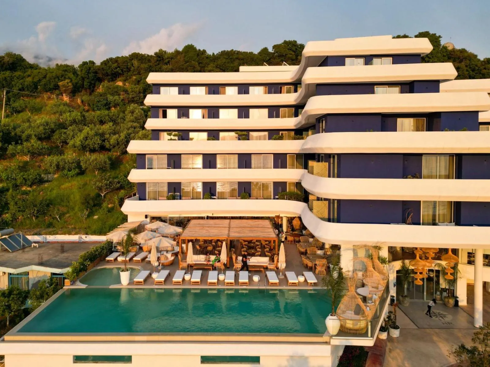 Property building in Regina Blu