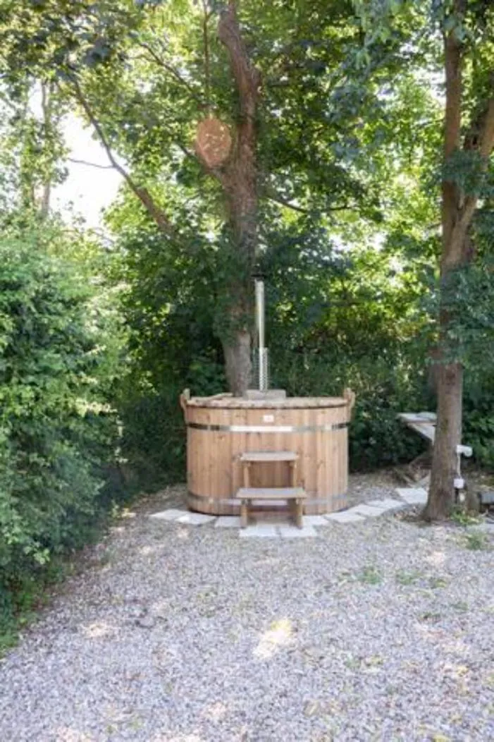 Hot Tub in Brookfields