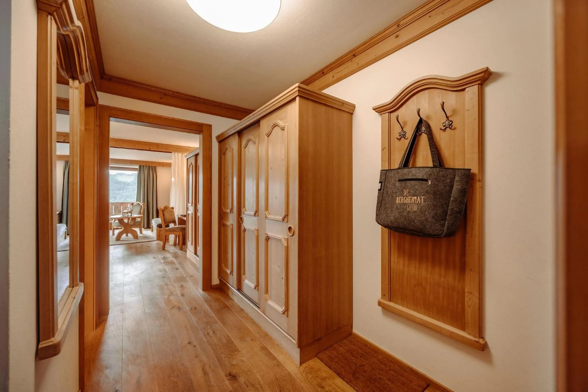 wardrobe in Hotel Bergheimat