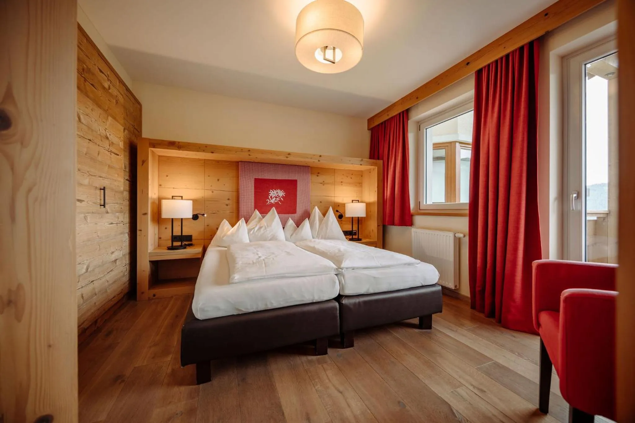 Bed in Hotel Bergheimat