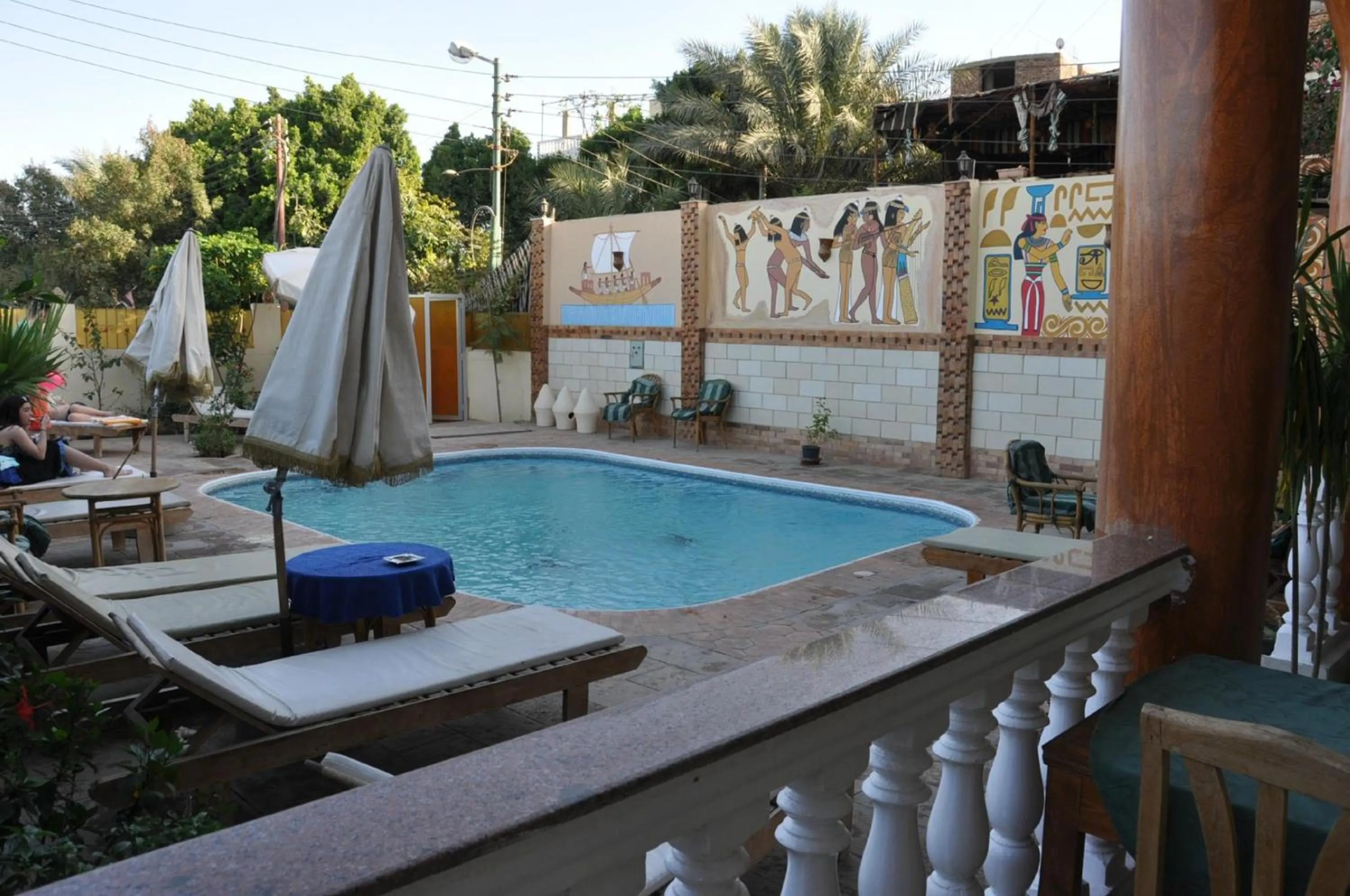 Swimming pool in El Mesala Hotel