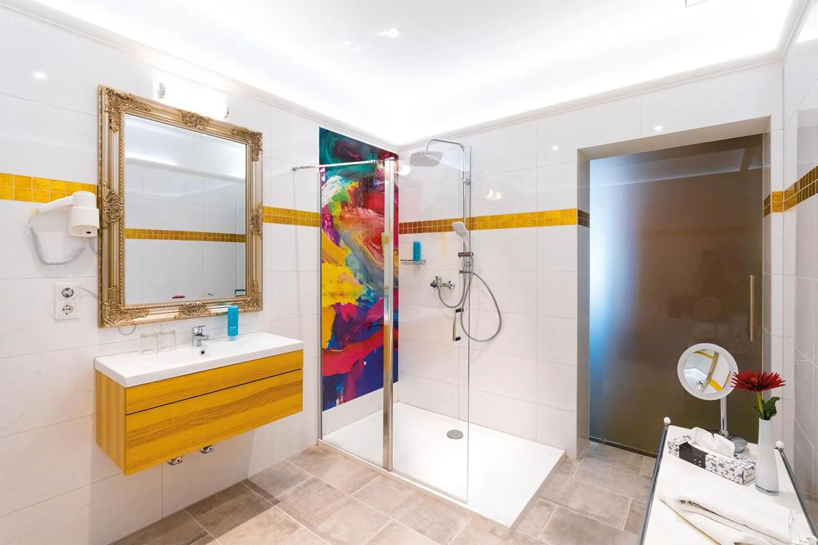 Shower in Hotel Kleiner Riesen