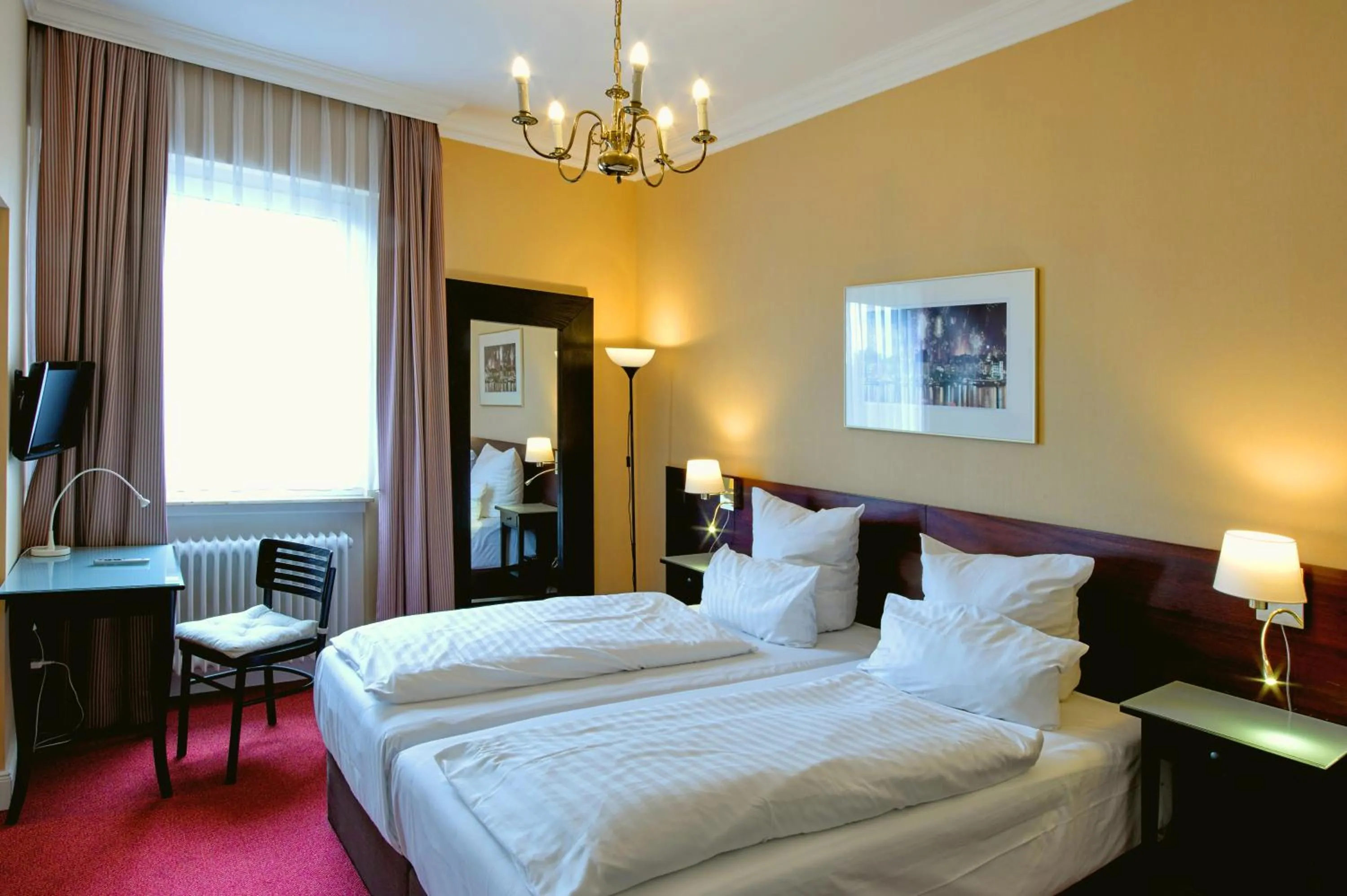 Bed in Hotel Kleiner Riesen