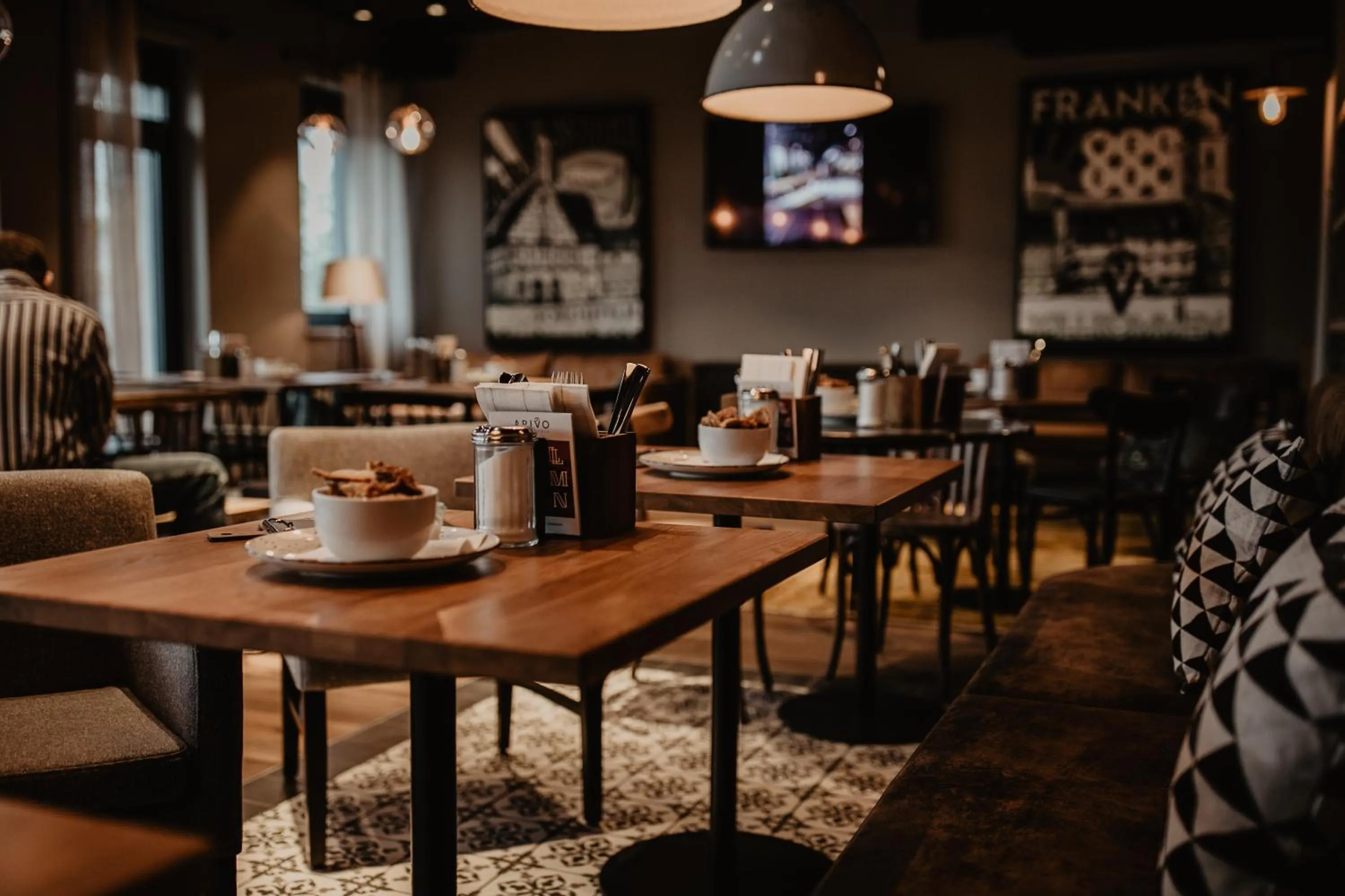 Restaurant/places to eat in Arivo Forchheim