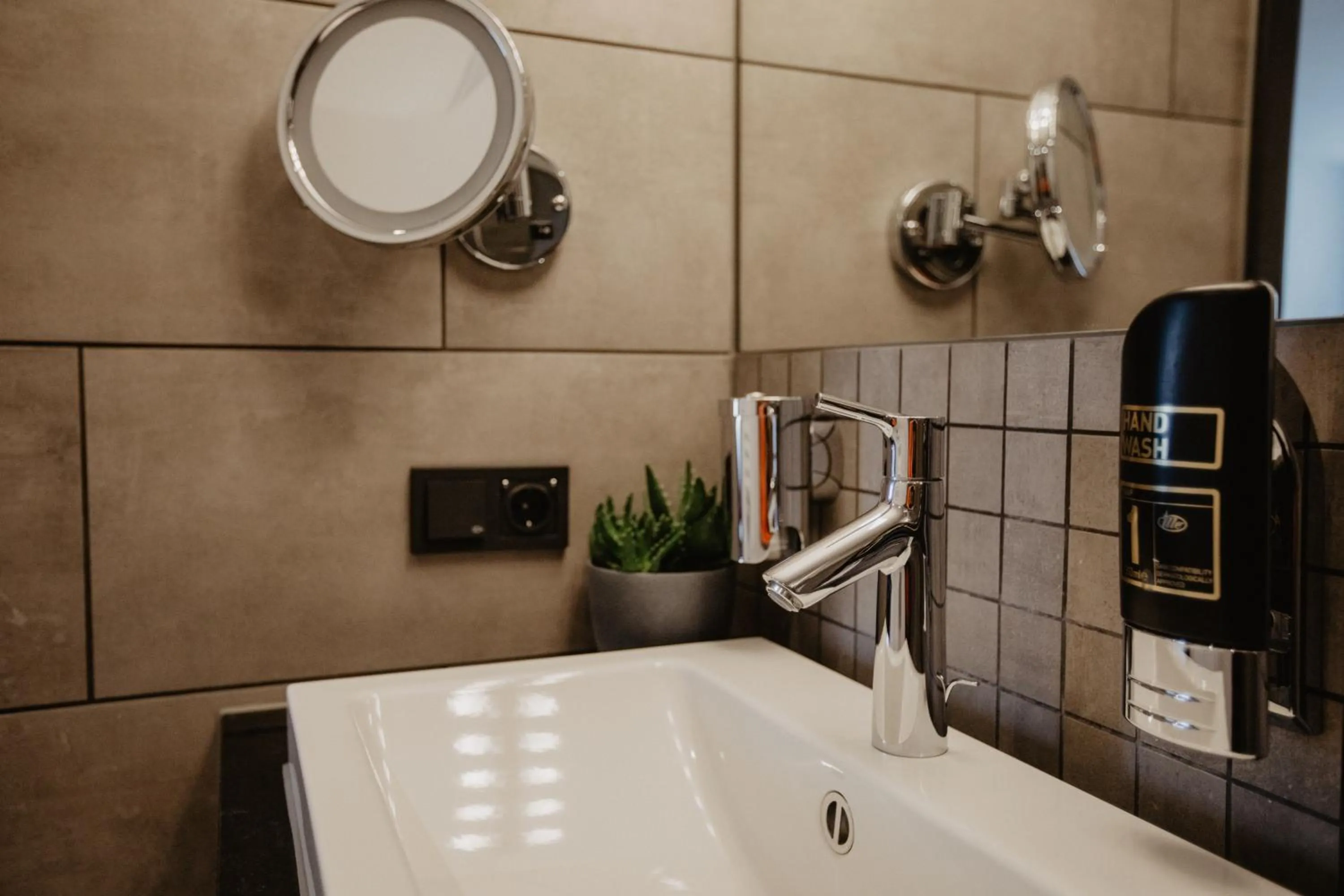 Shower in Arivo Forchheim