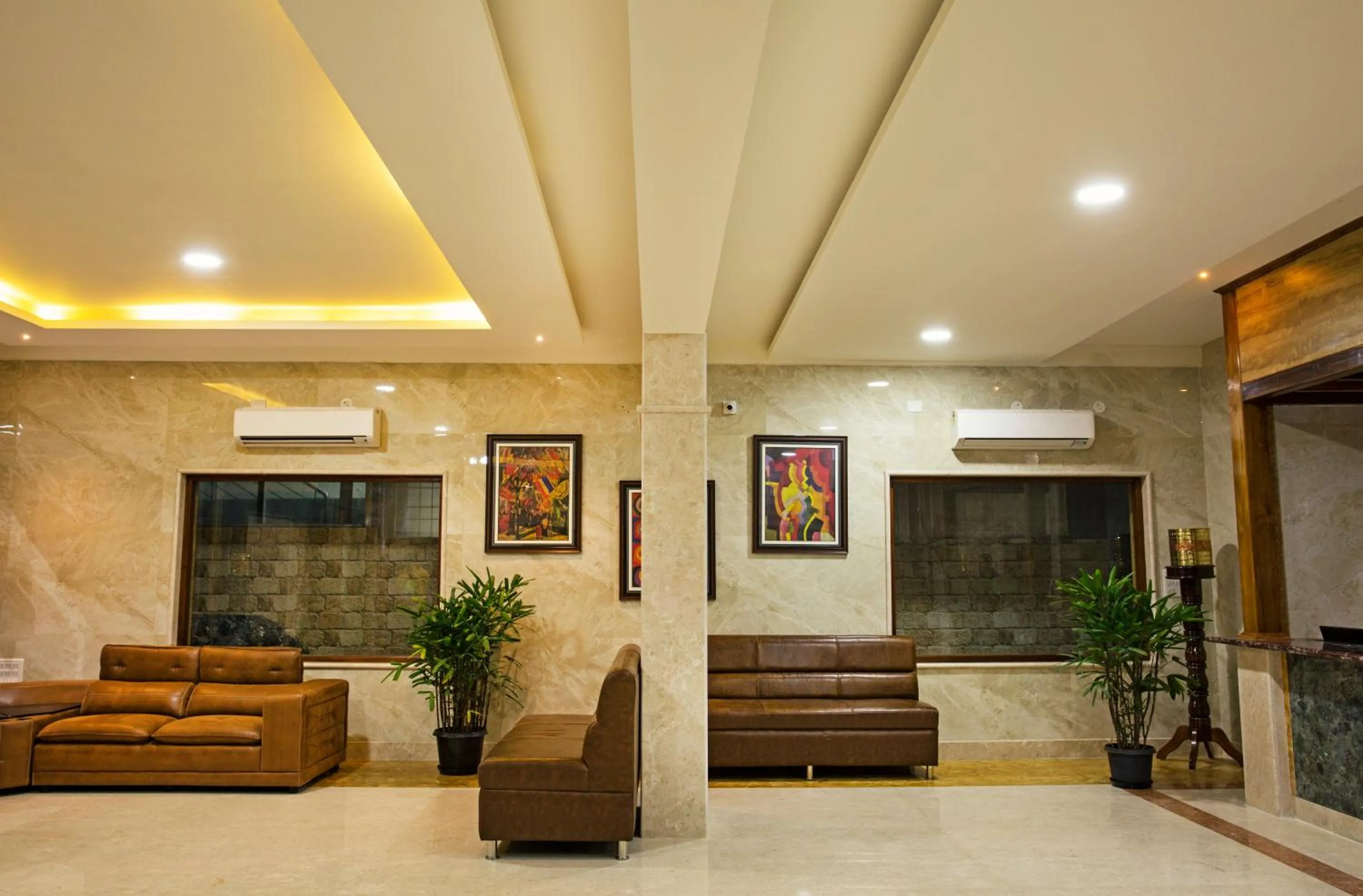 Lobby or reception in Hotel Presidency-Electronic City Phase II