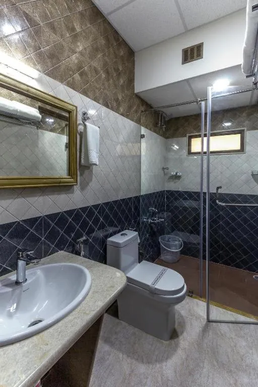 Shower in Hotel Presidency-Electronic City Phase II