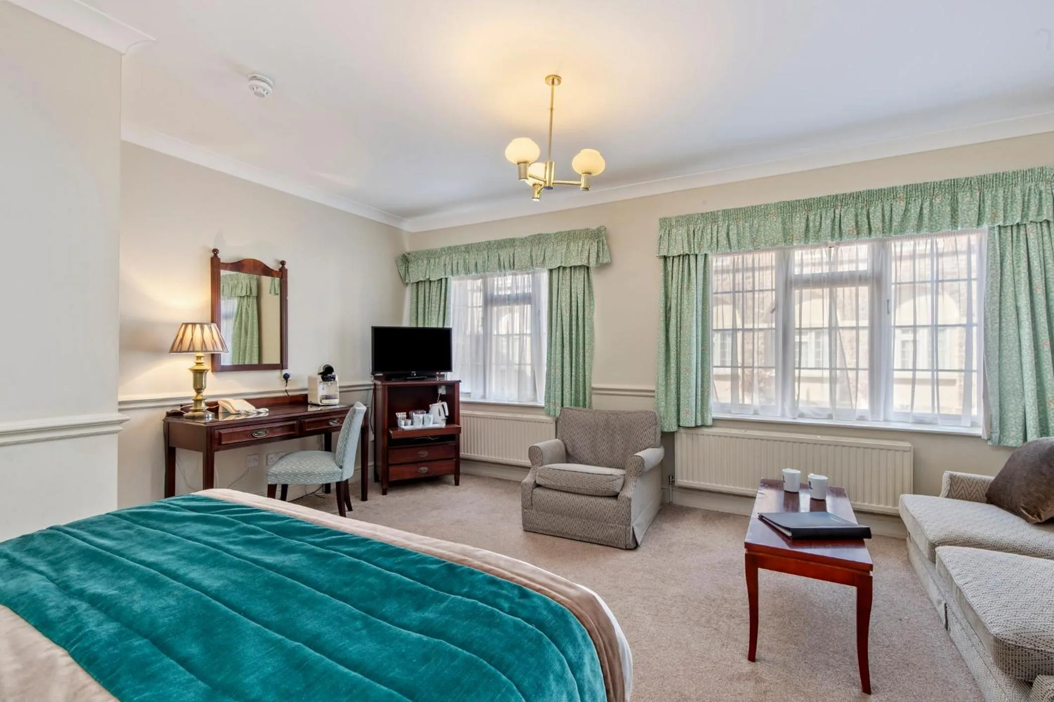 Bed in Best Western Lamphey Court Hotel and Spa