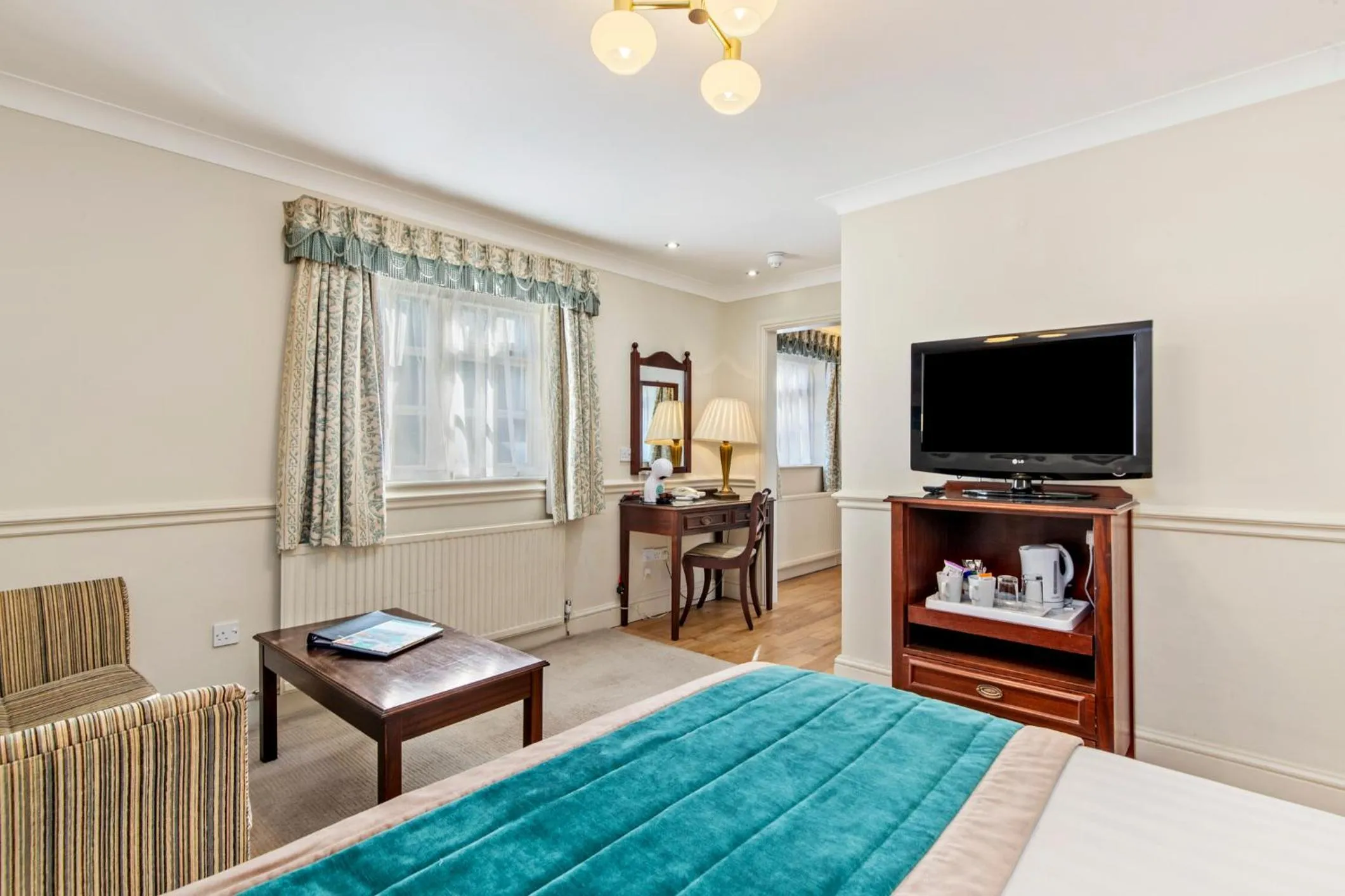 TV and multimedia, Bed in Best Western Lamphey Court Hotel and Spa