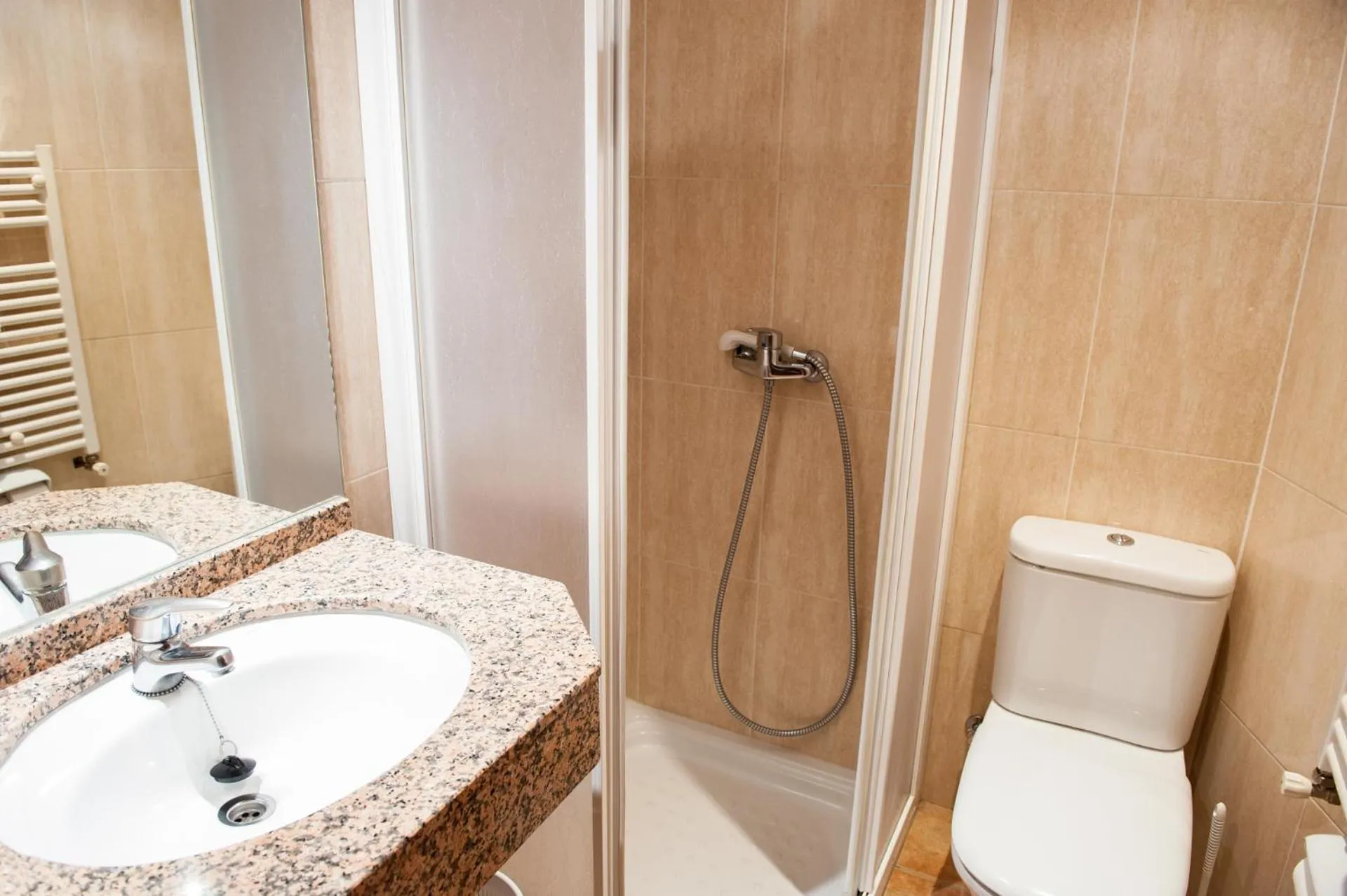 Bathroom in El Pilar