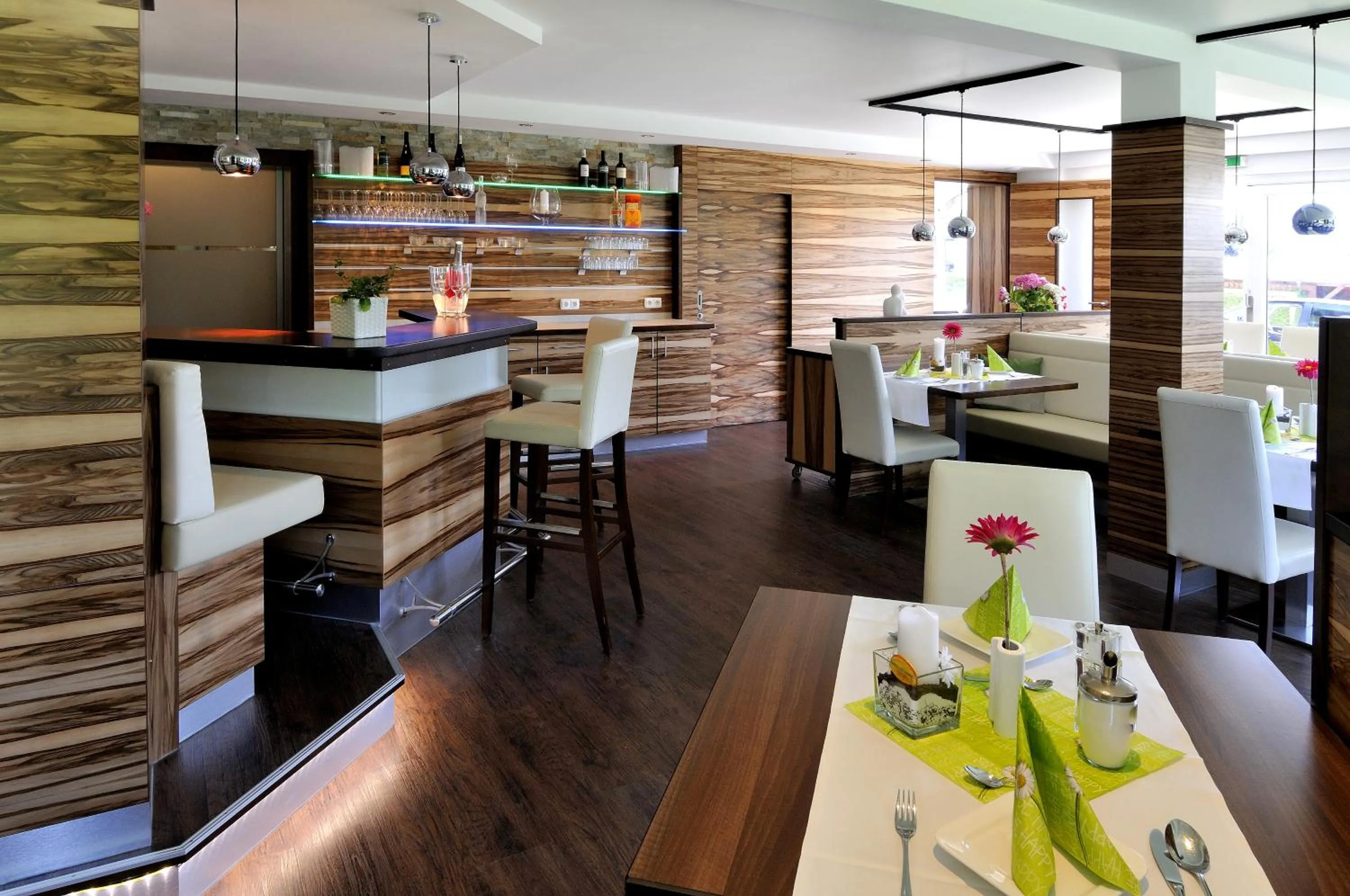 Restaurant/places to eat in Panorama Hotel Traunstein