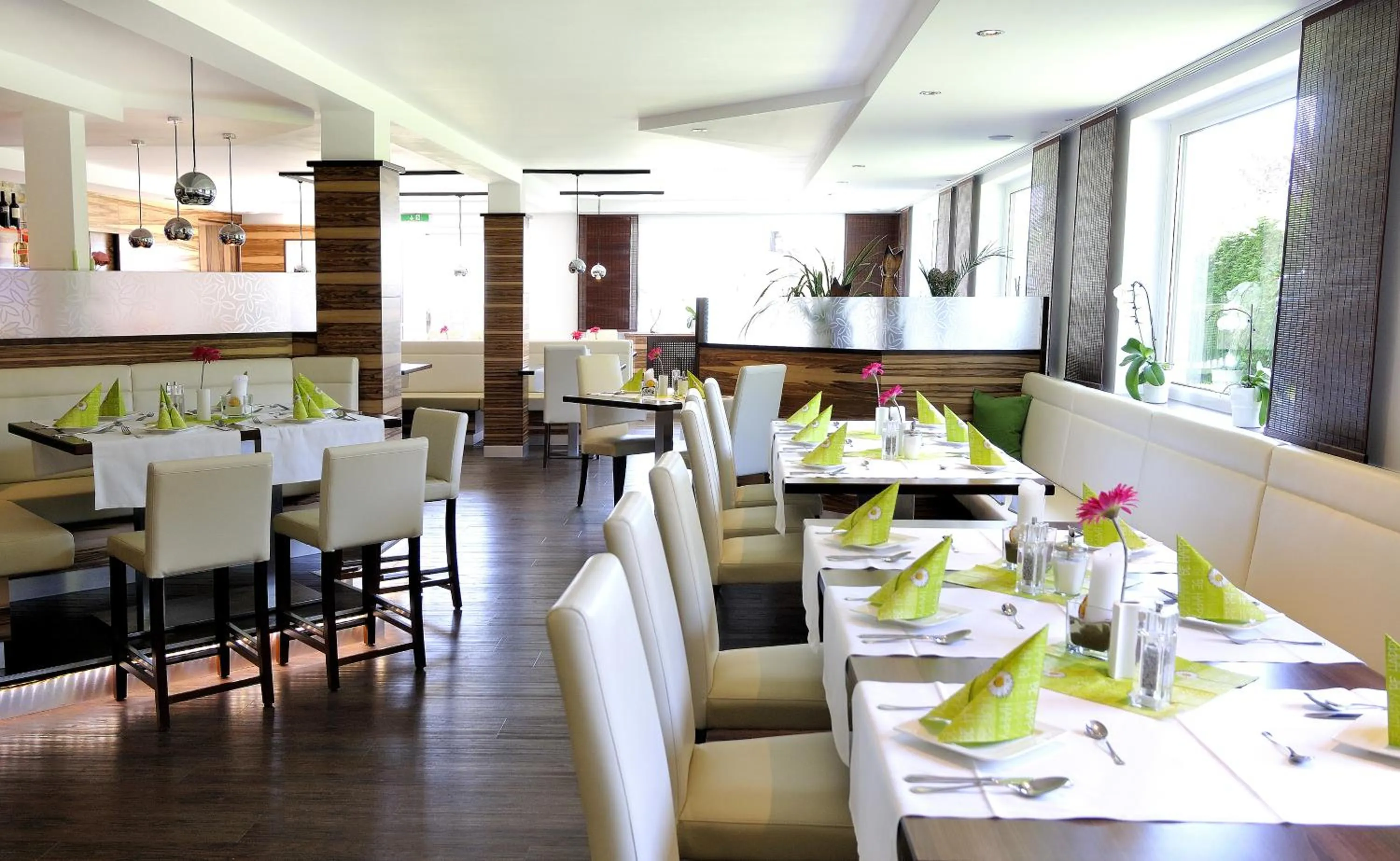 Restaurant/places to eat in Panorama Hotel Traunstein