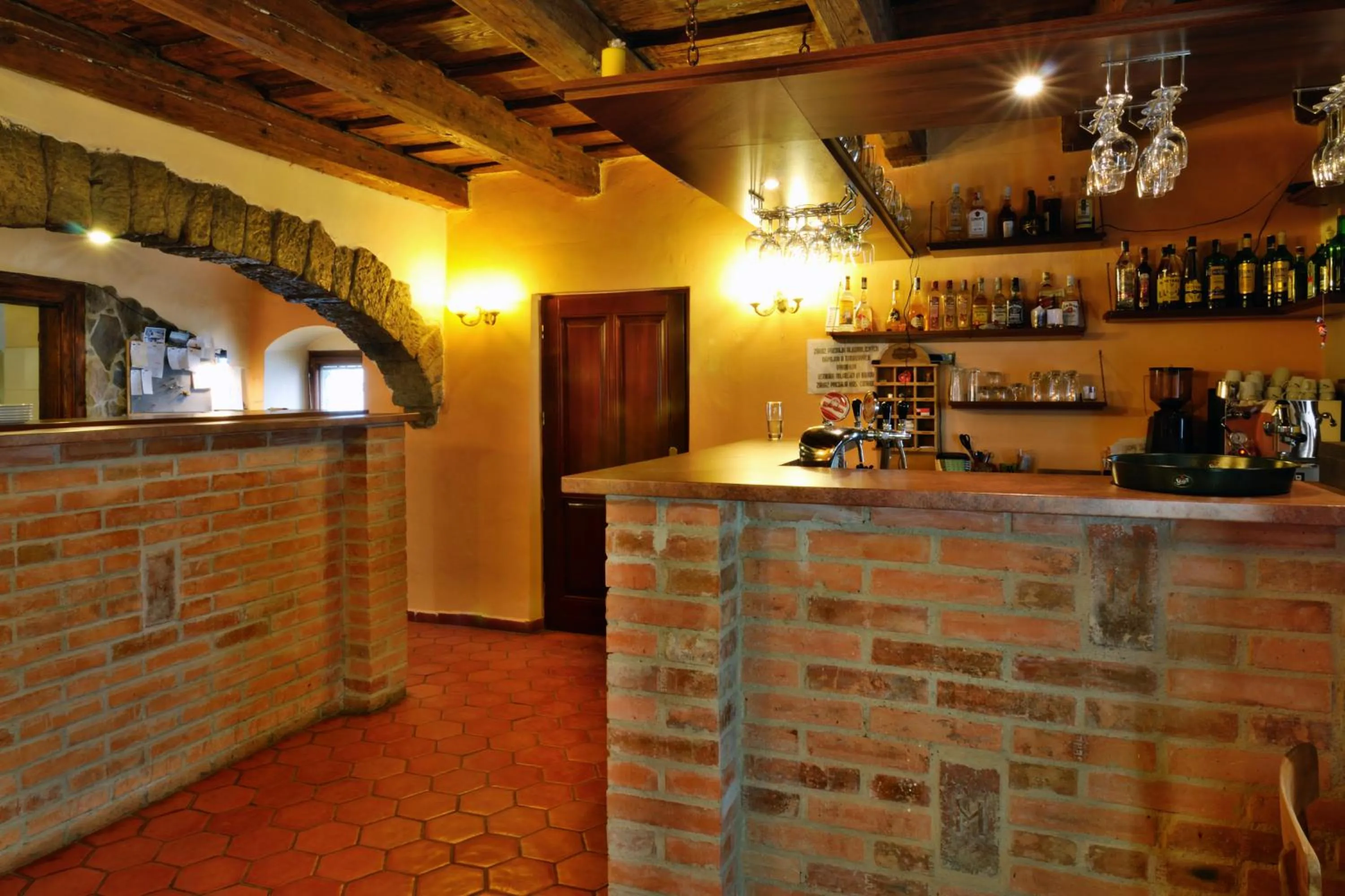 Restaurant/places to eat in Penzión Kachelman