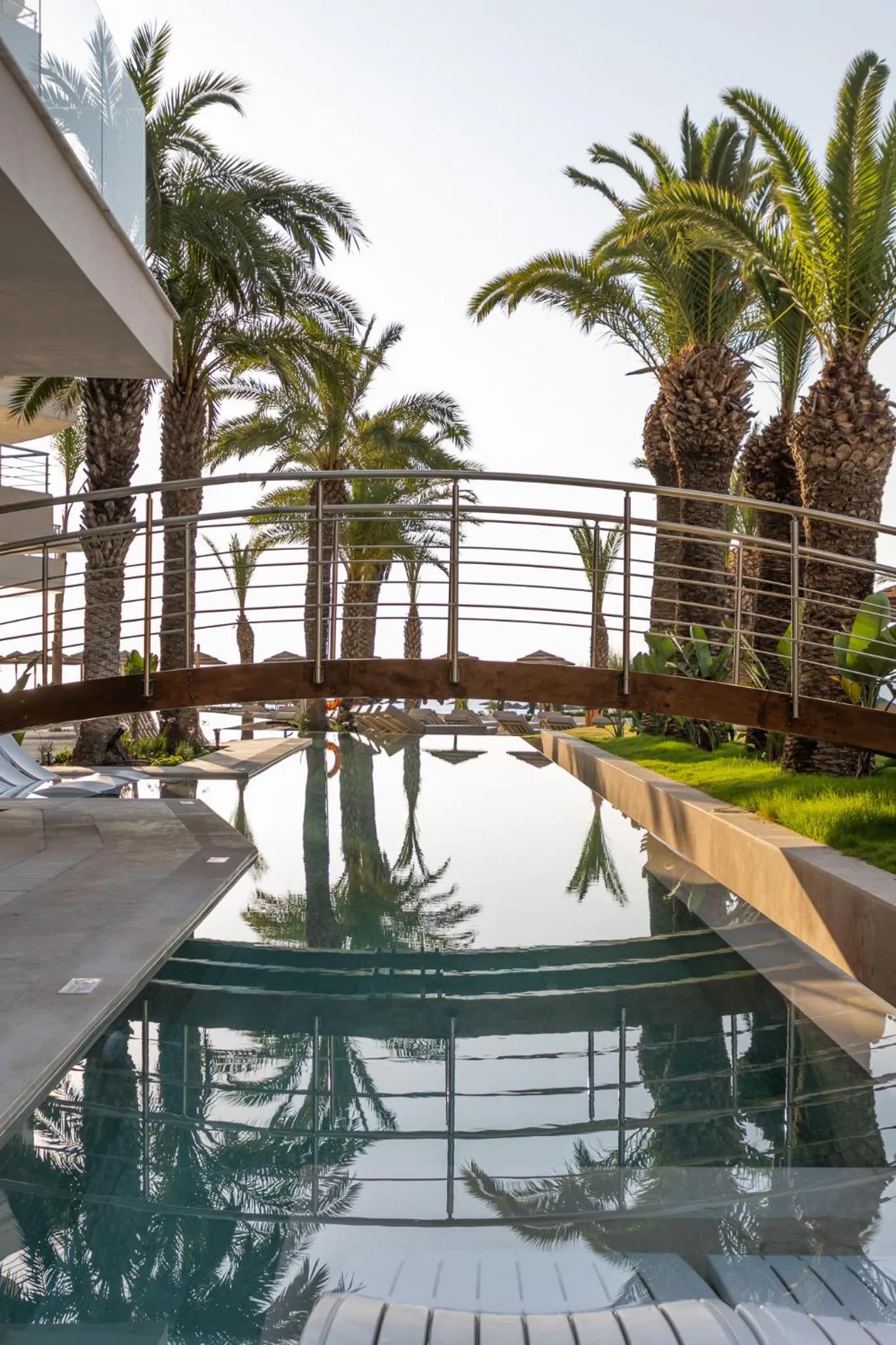 Swimming pool in Pegasos Deluxe Beach Hotel