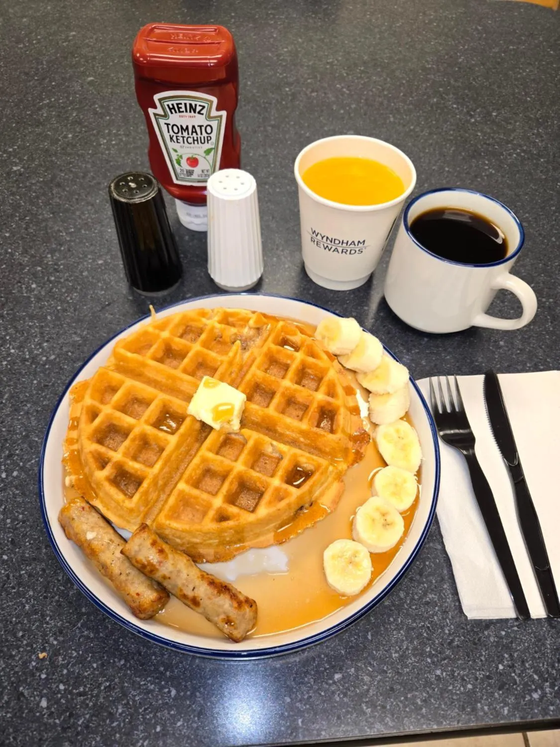 Breakfast in Super 8 by Wyndham Lake City