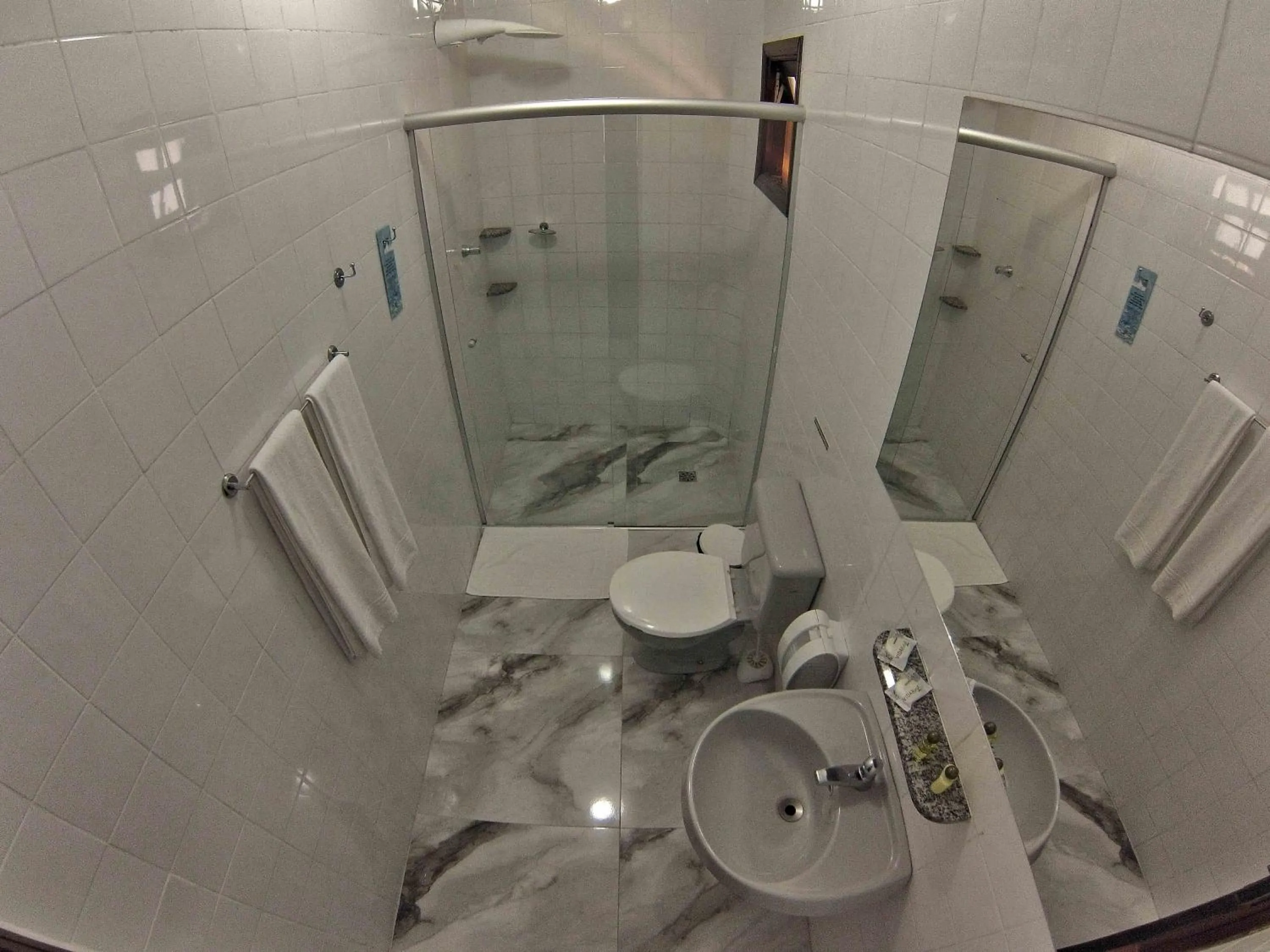 Shower in Hotel Pousada dos Condes