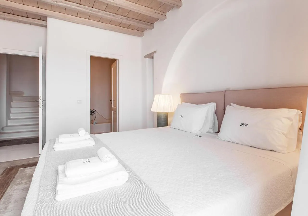 Bed in Diana Villa Mykonos