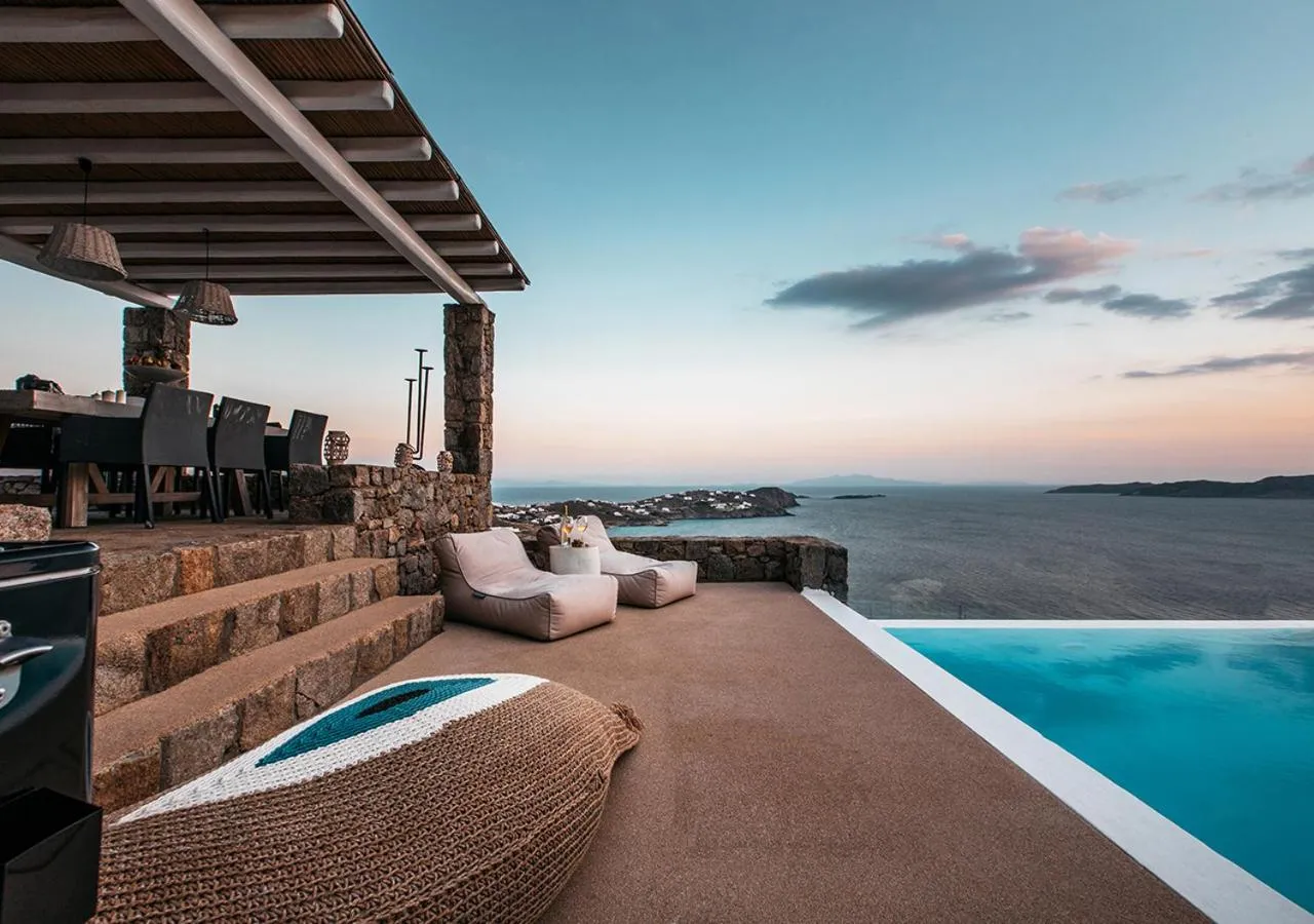 Restaurant/places to eat in Diana Villa Mykonos