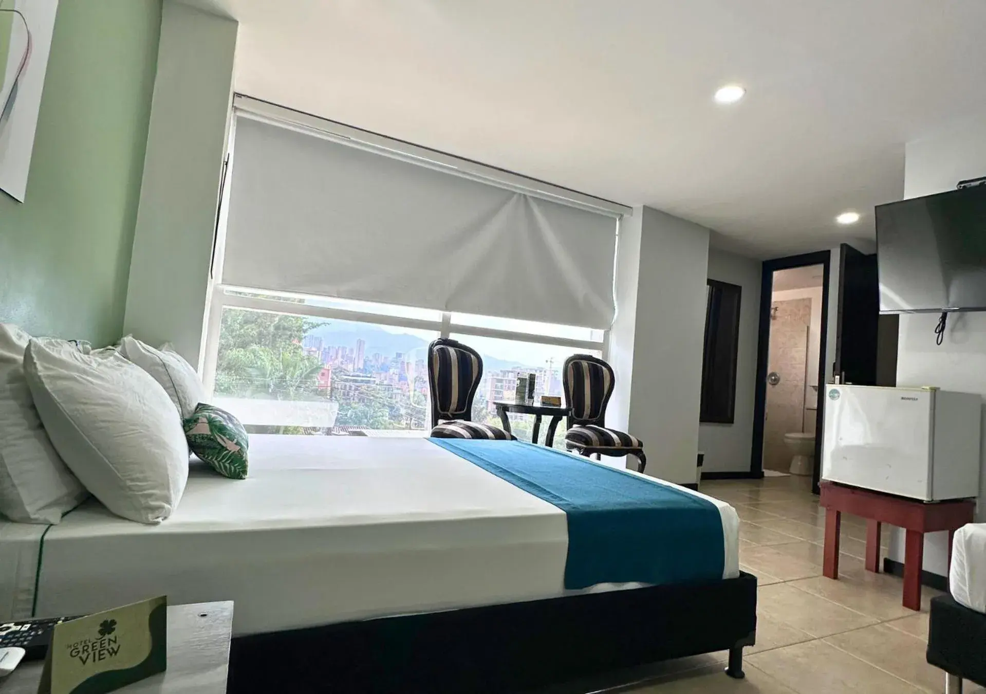 Family Room with Private Bathroom in Greenview Medellin By St Hoteles Family Room with Private Bathroom in Greenview Medellin By St Hoteles
