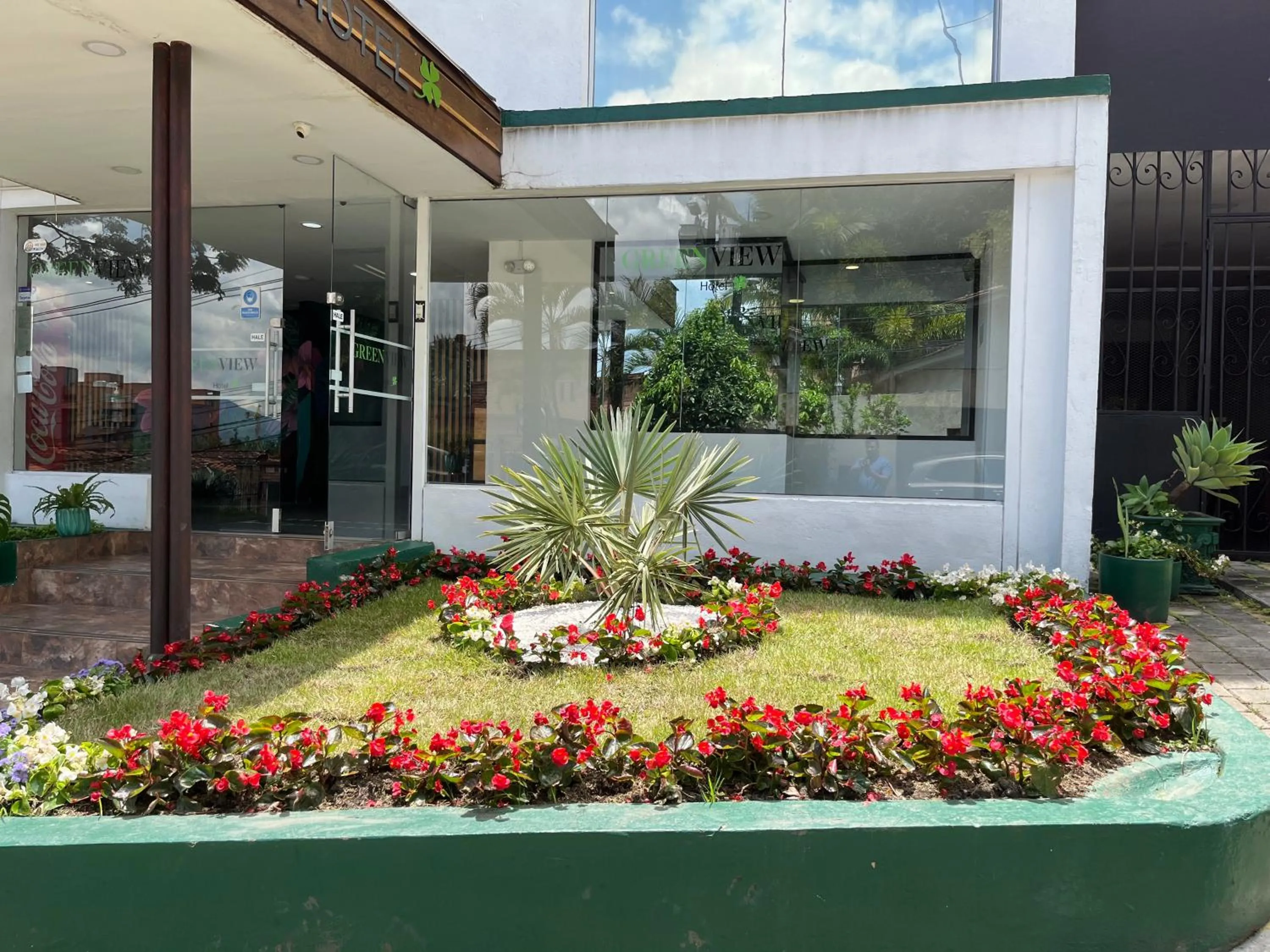 Garden in Greenview Medellin By St Hoteles