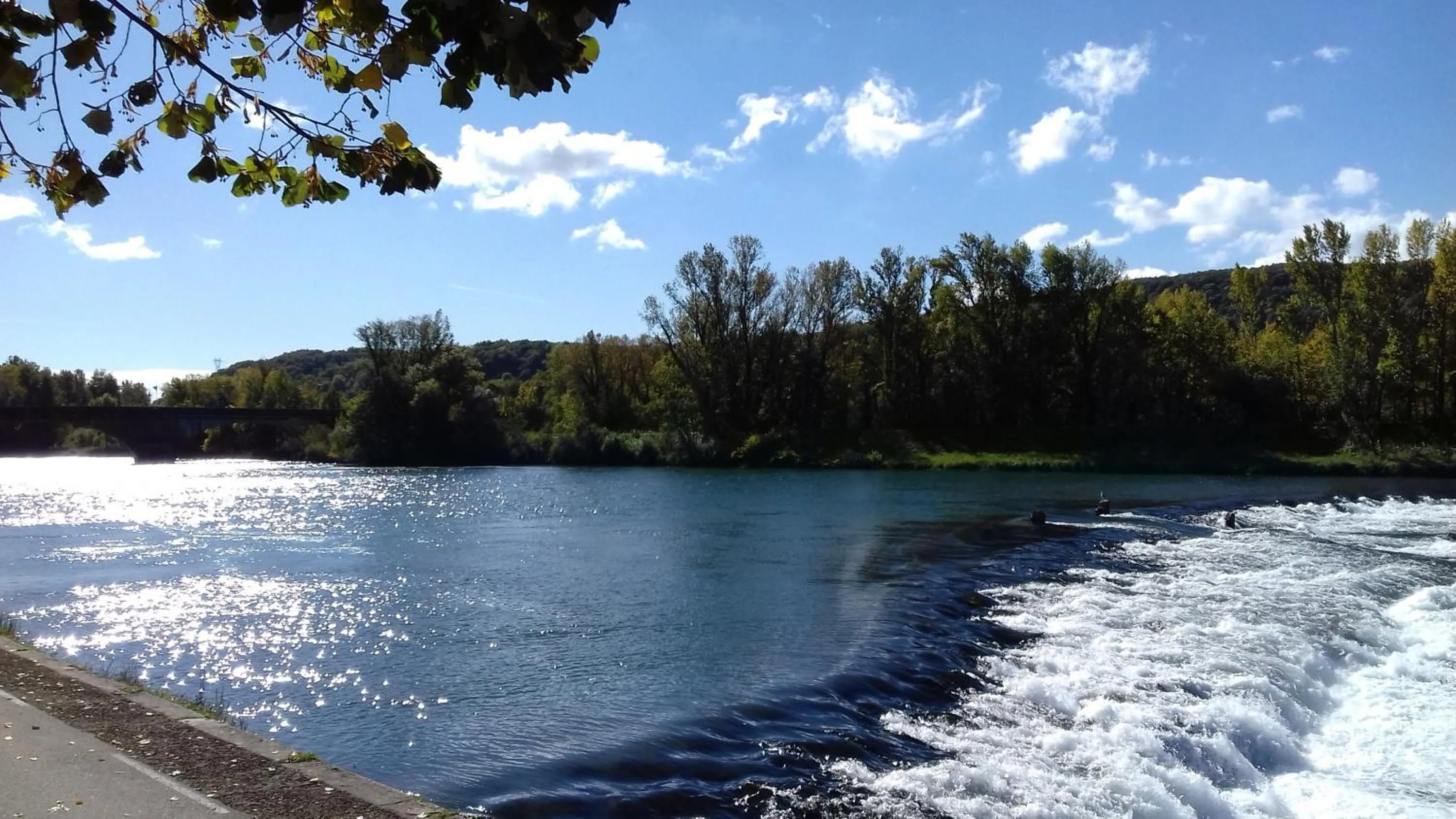 Canoeing in Cit'Hôtel La Résidence