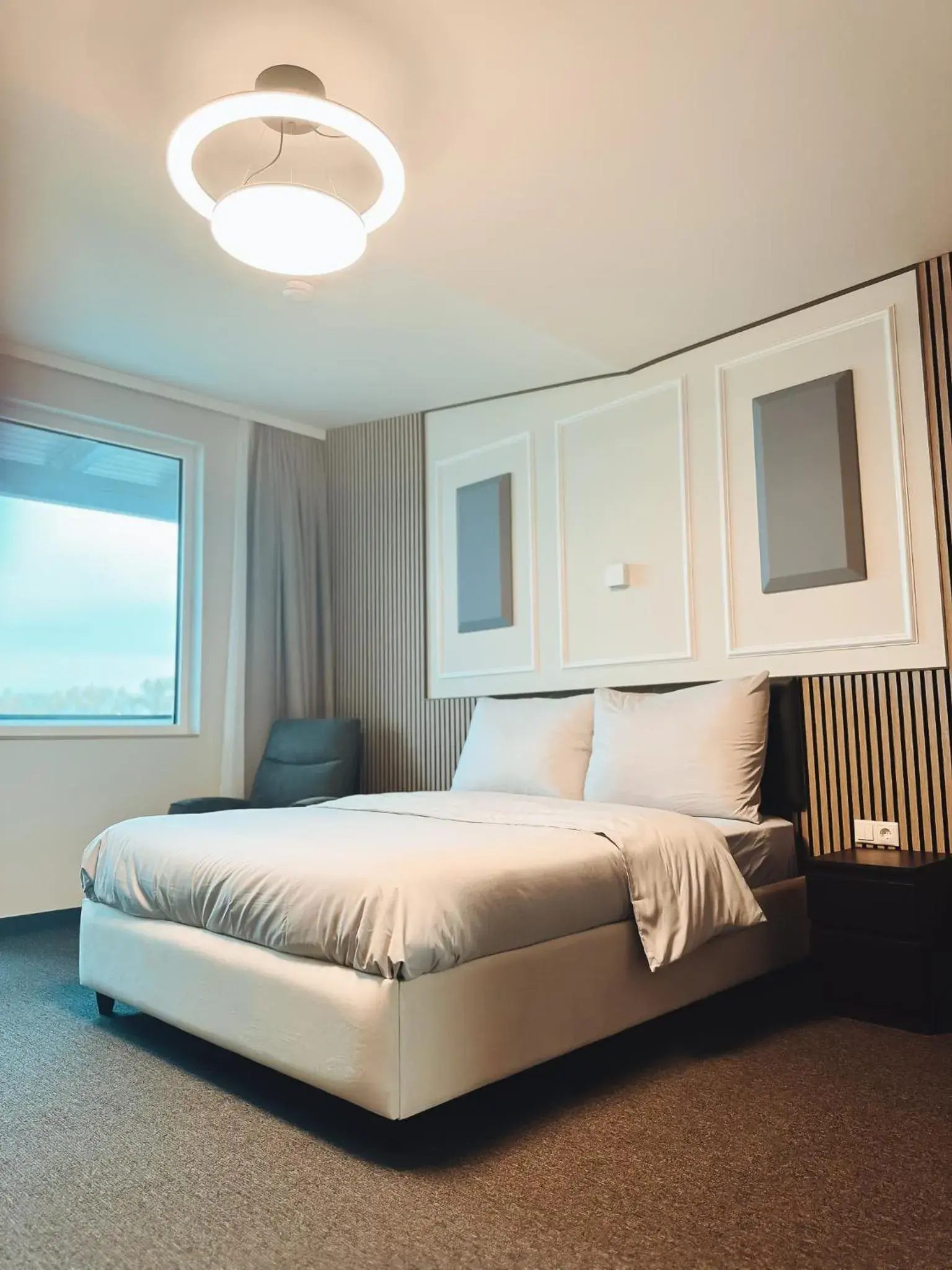 Junior Suite in F Hotel 24h Check-In Junior Suite in F Hotel 24h Check-In