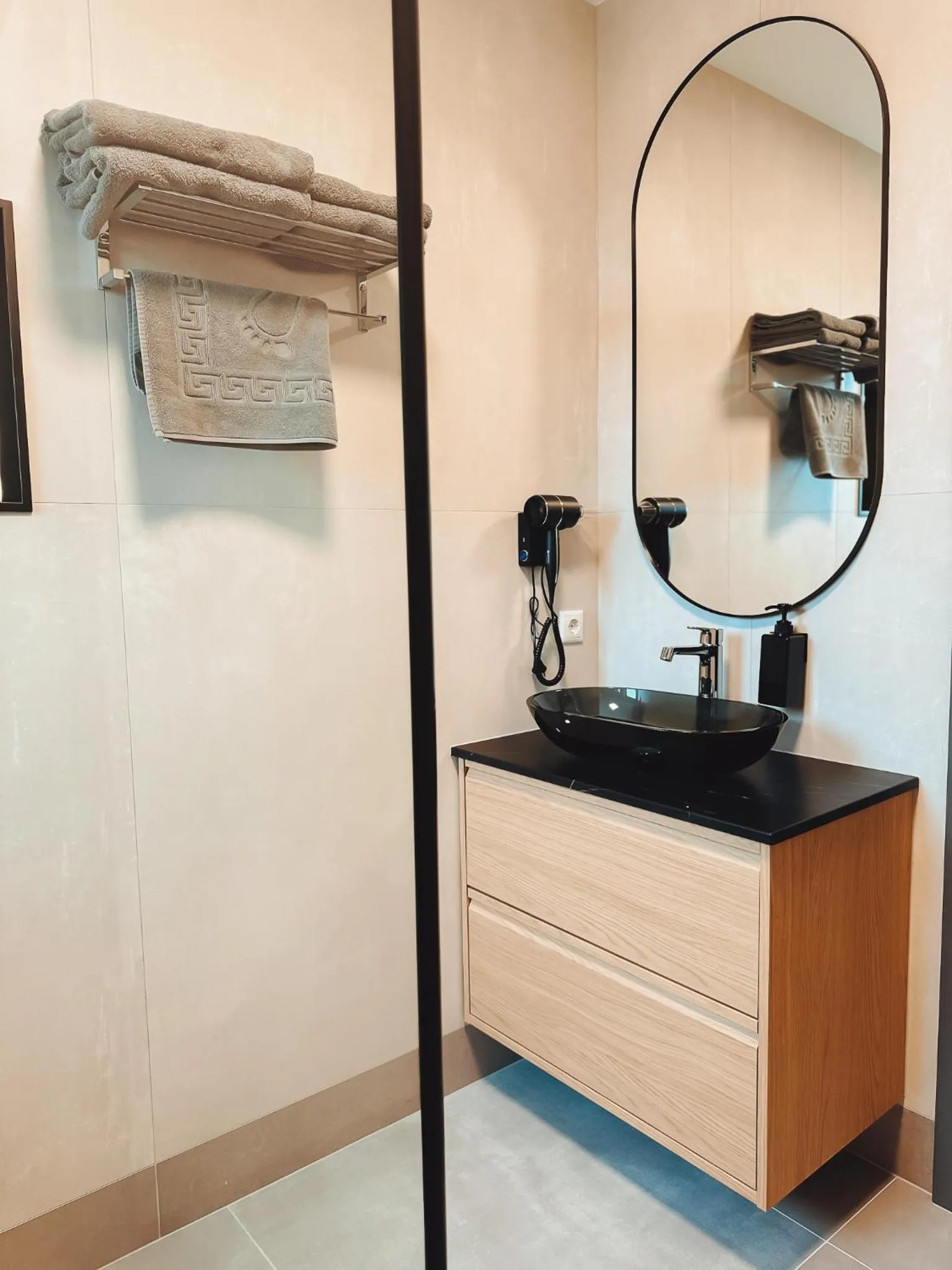 Bathroom in F Hotel 24h Check-In