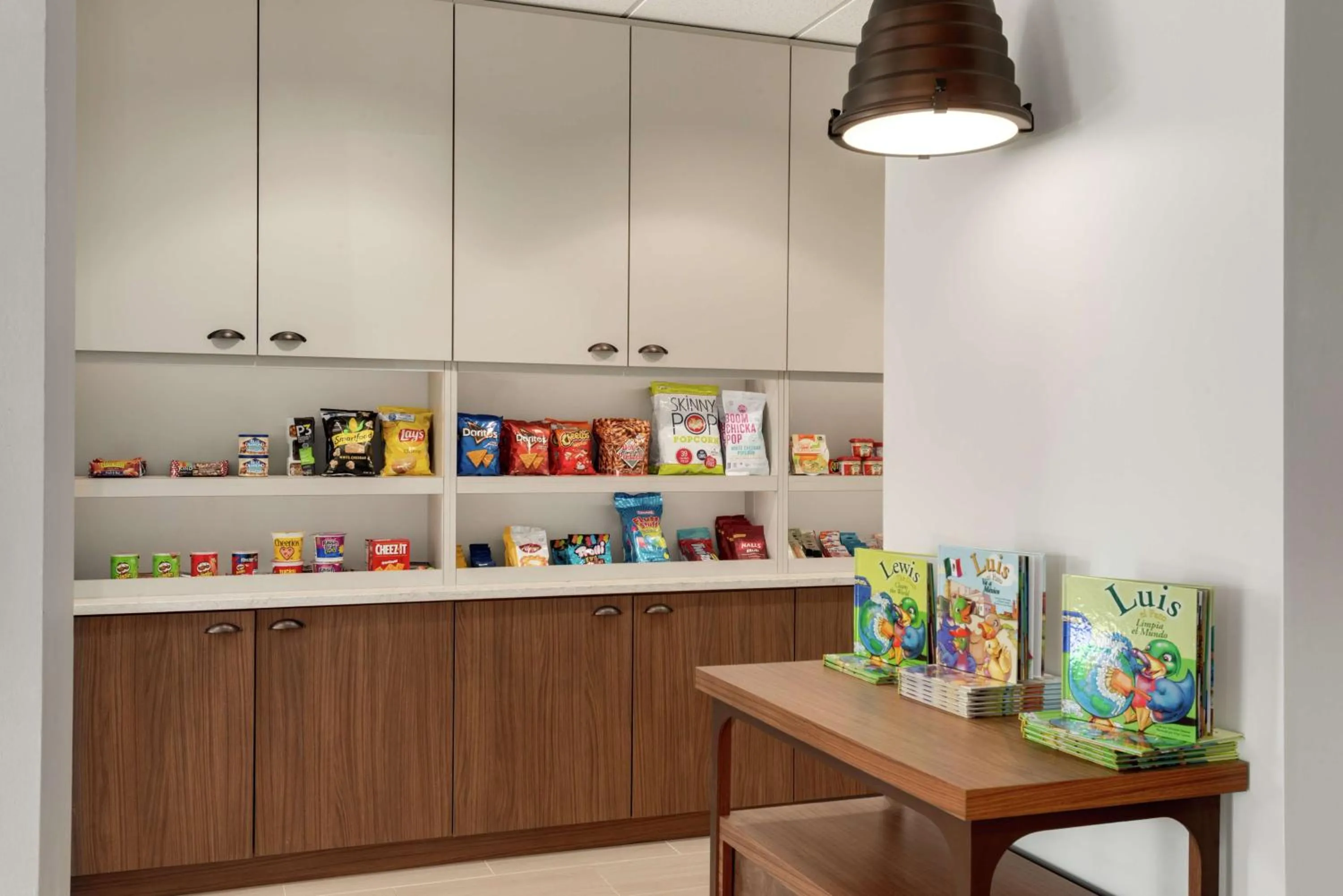 Lobby or reception in Homewood Suites Fort Wayne