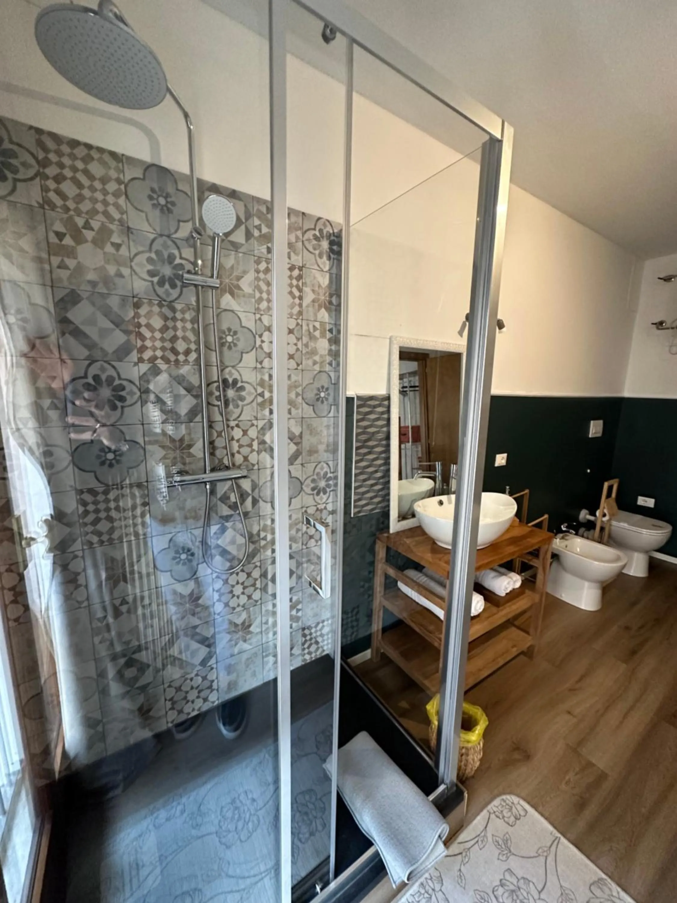 Shower in Palazzina300