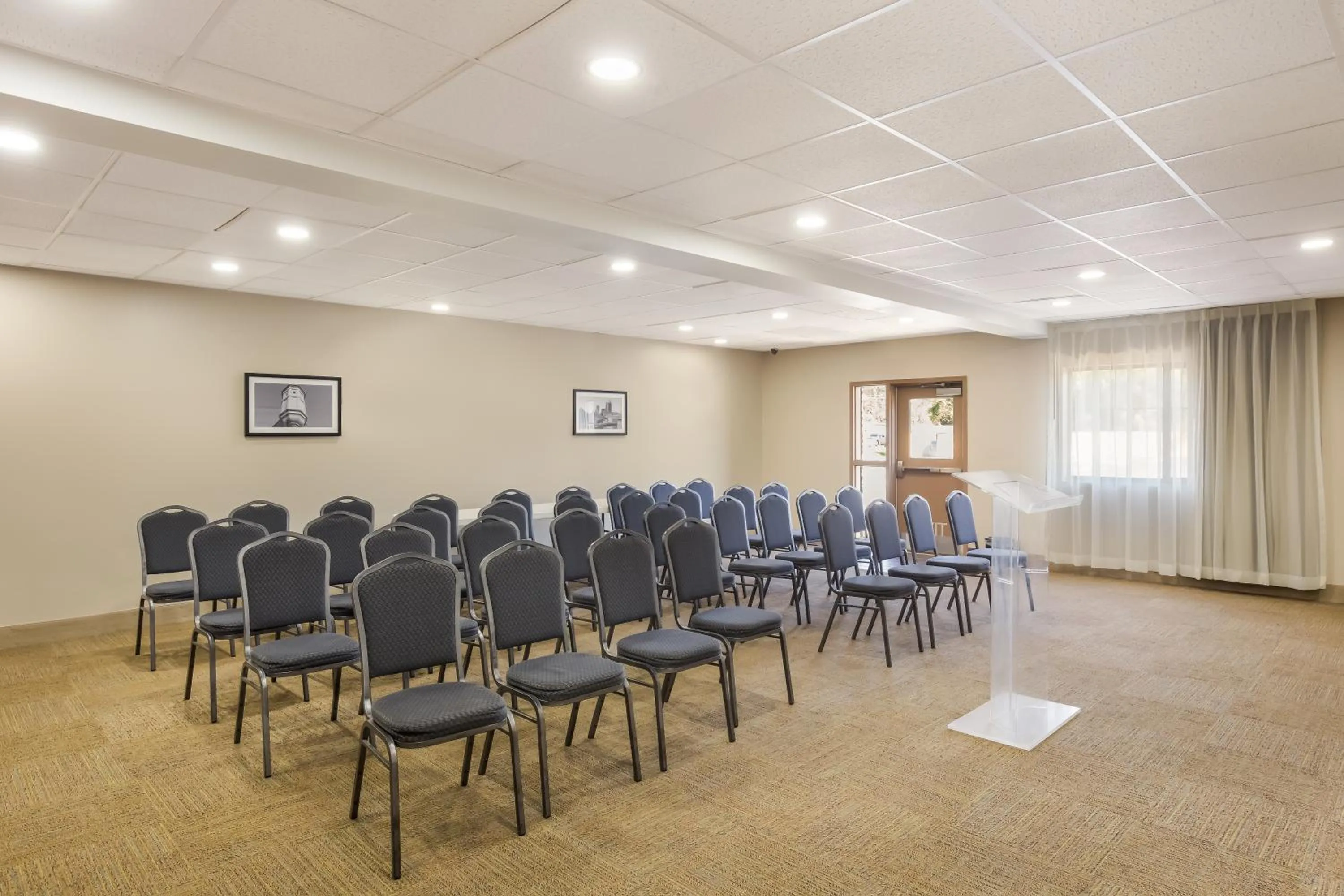 Meeting/conference room in Sleep Inn & Suites North Mobile Saraland
