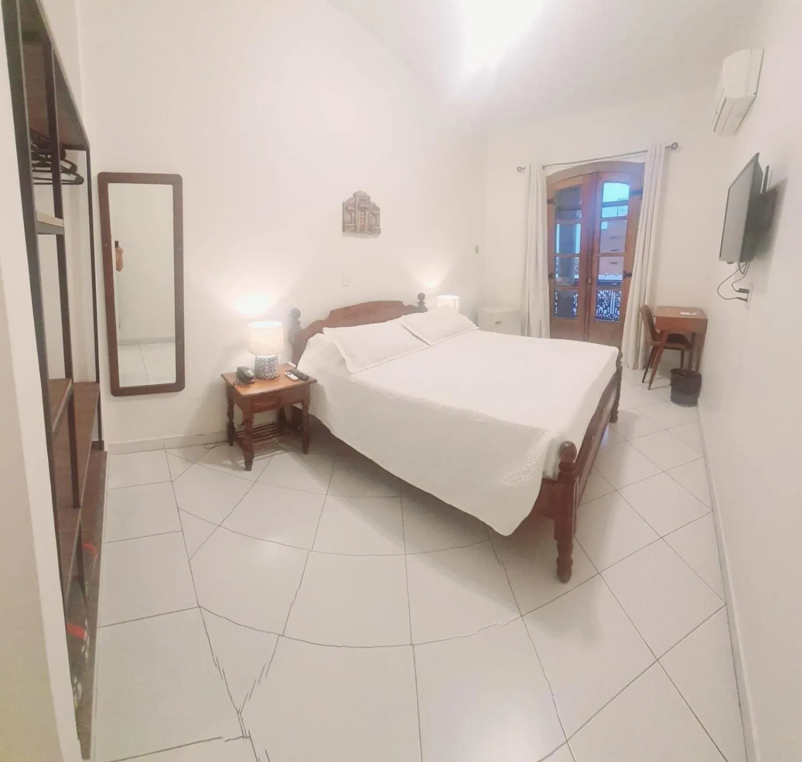 Bed in Asuncion Palace