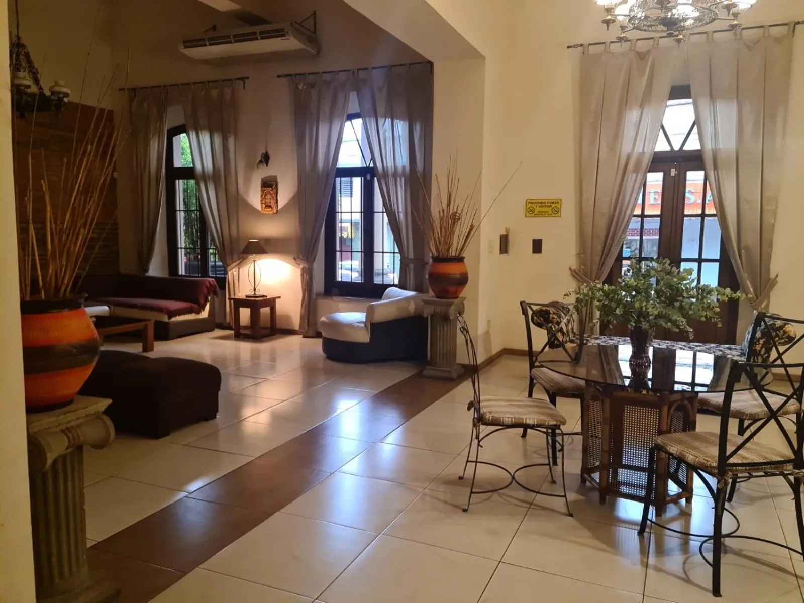 Living room in Asuncion Palace